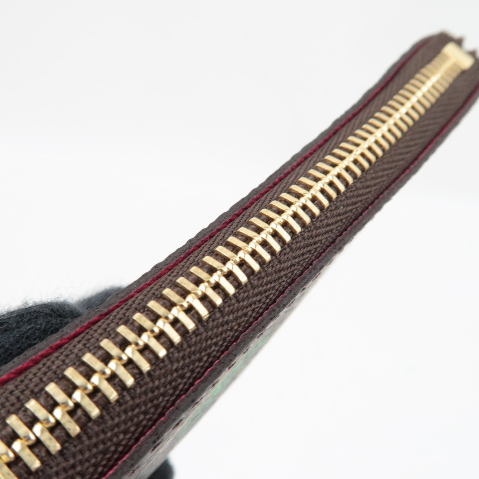 Louis Vuitton Monogram Vivienne Holiday Pochette Cles Coin Case M82615 CT3213 *Box, Dust bag