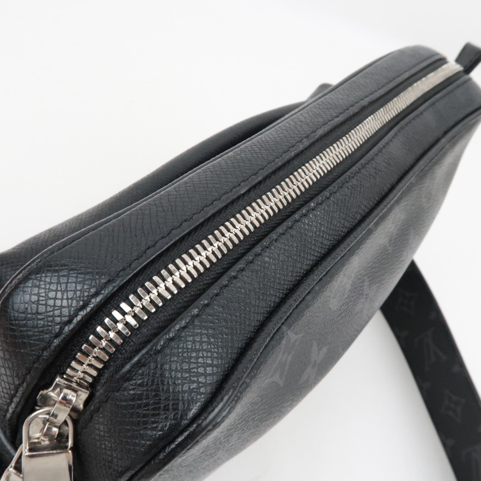 Louis Vuitton Monogram Eclipse Outdoor Messenger PM Shoulder Bag M30233 RFID *Box, Dust bag