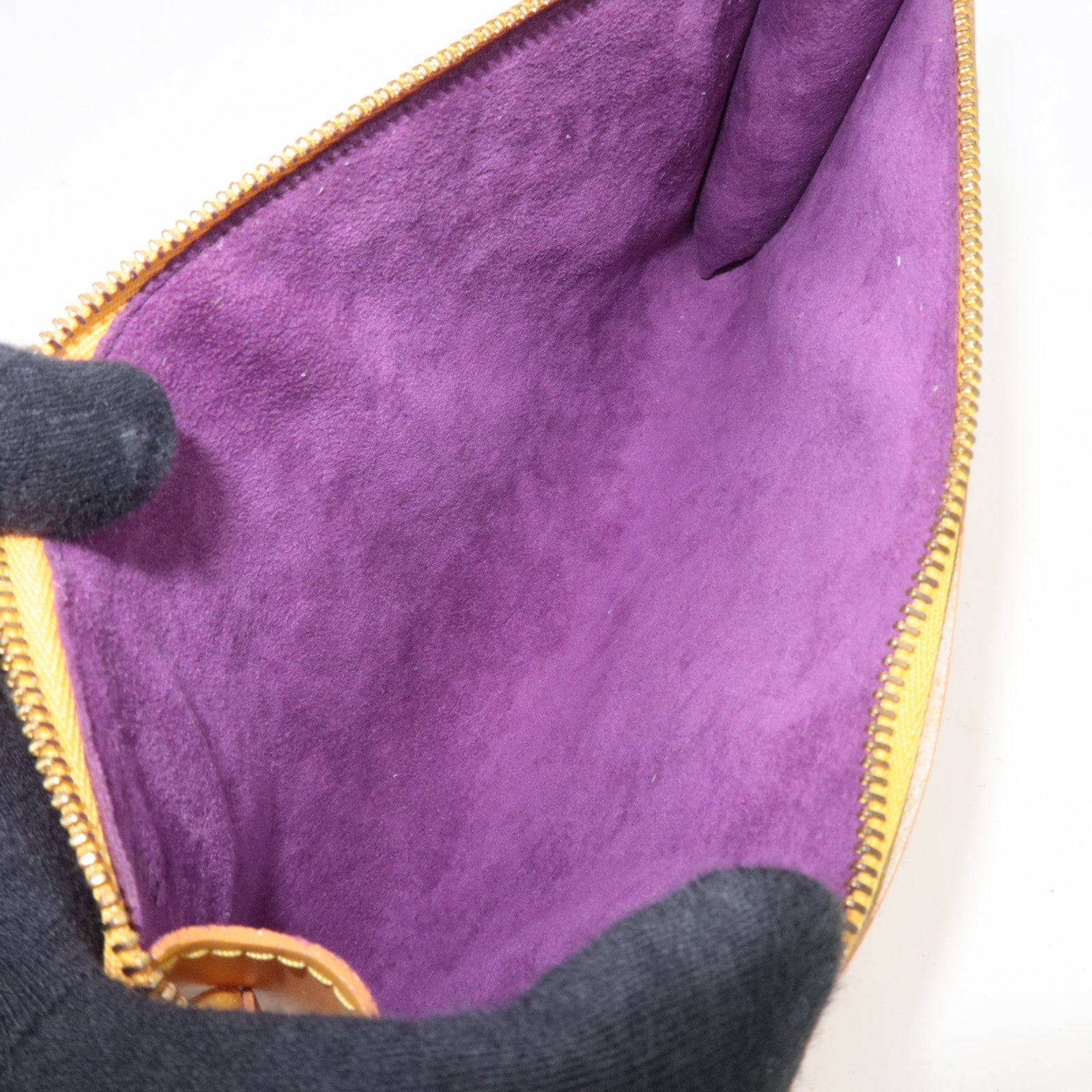 Louis Vuitton Epi Pochette Accessoires Hand bag Tassili Yellow M52959 AR0997