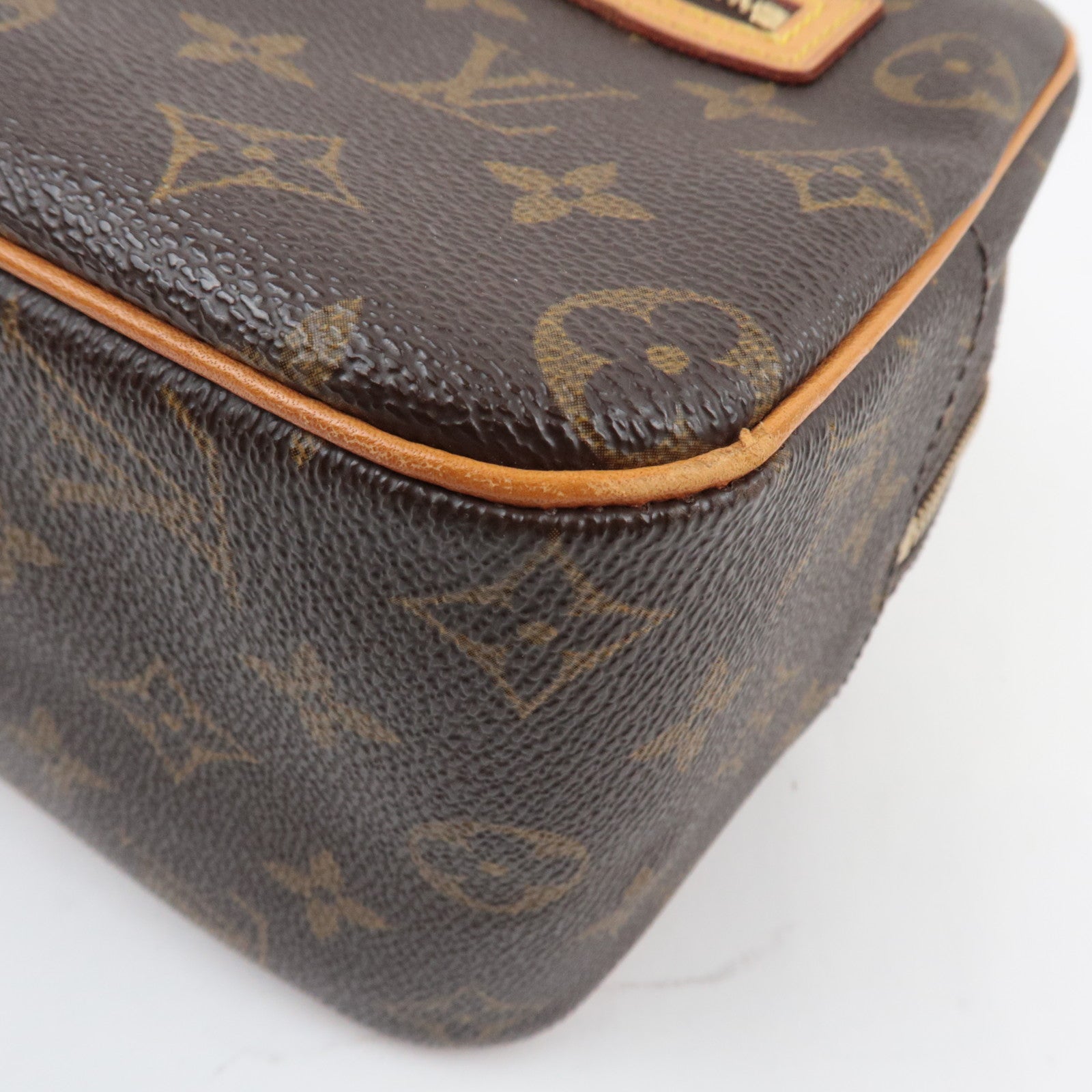 Louis Vuitton Monogram Cite MM Shoulder Bag M51182 FL1002