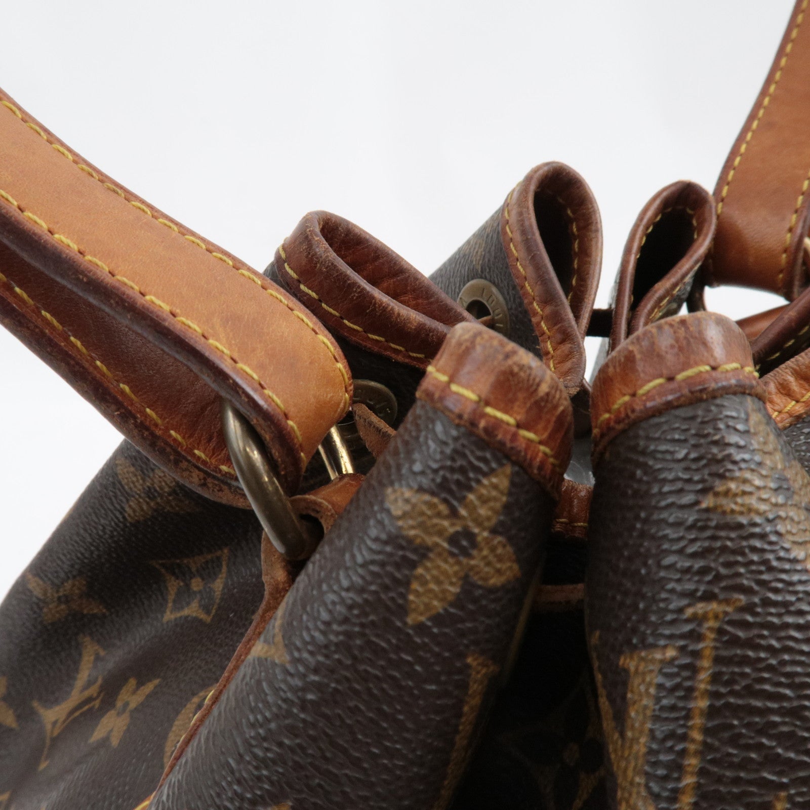 Louis Vuitton Monogram Petit Noe Shoulder Bag M42226