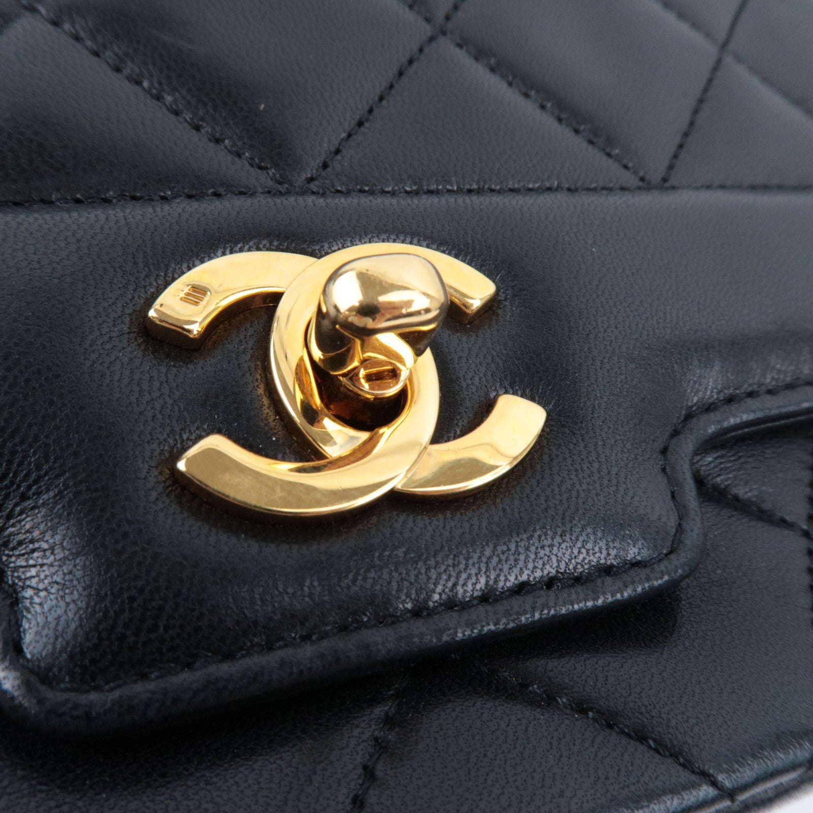 CHANEL Matelasse Chain Shoulder Bag Lambskin Black 1796686