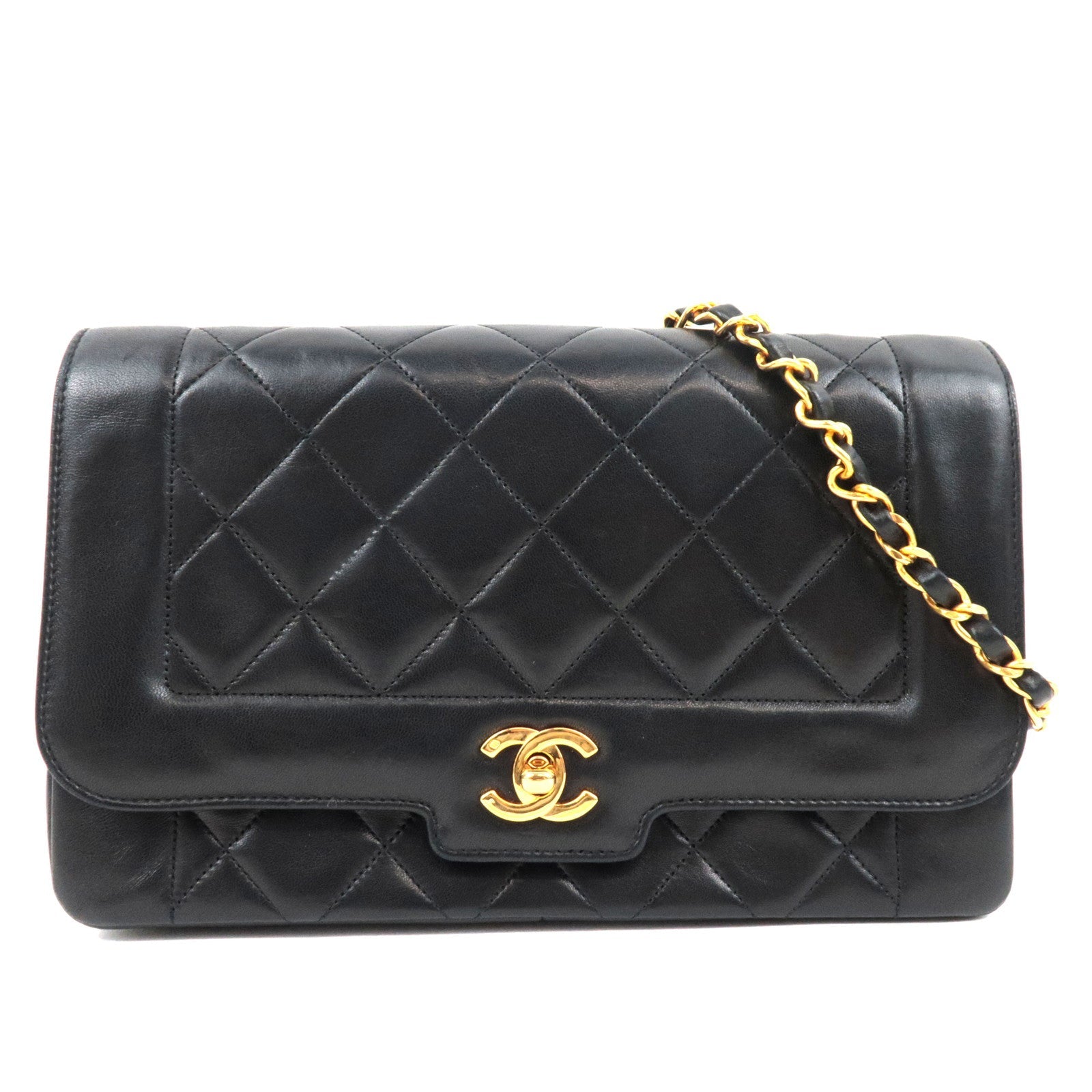 CHANEL Matelasse Chain Shoulder Bag Lambskin Black 1796686 76272