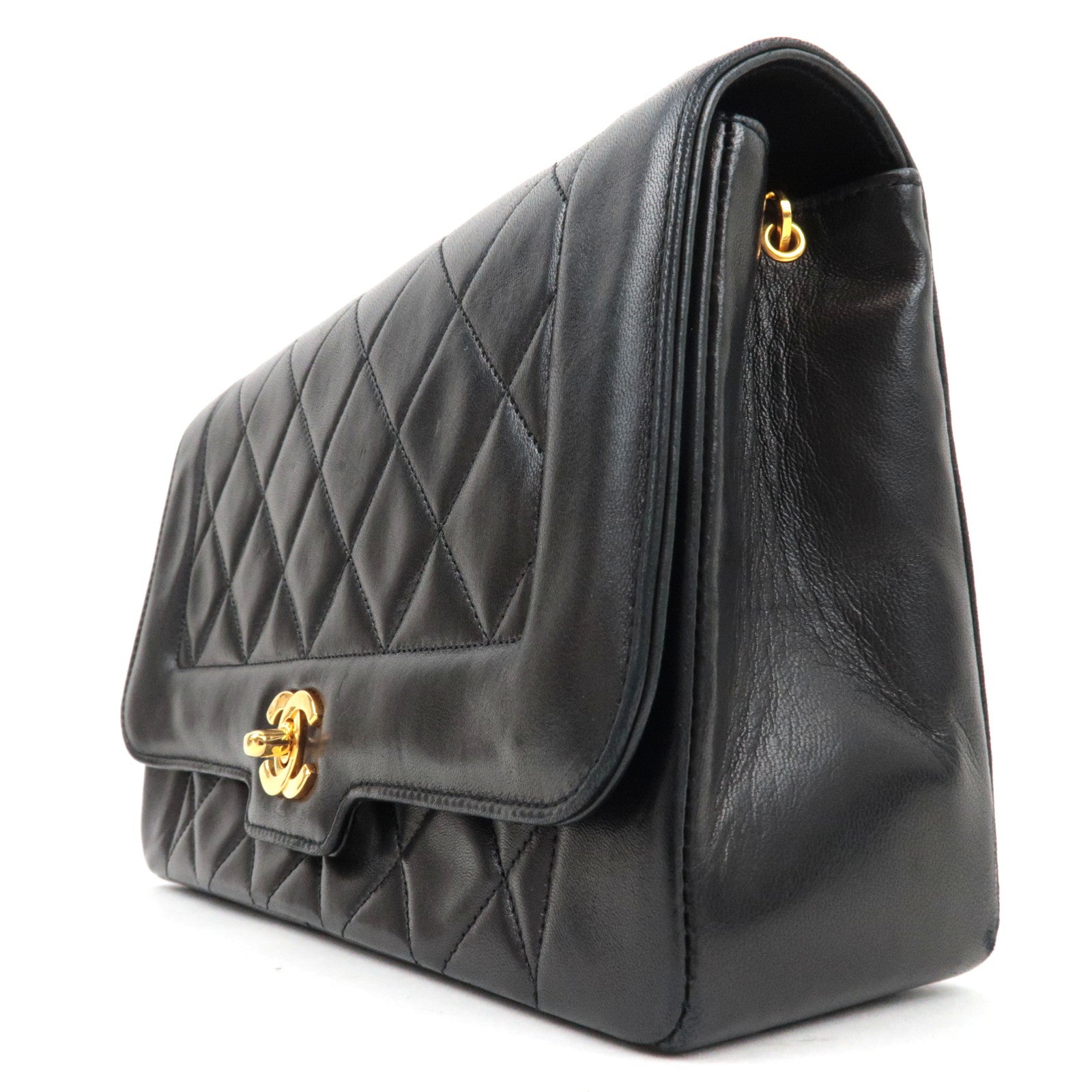 CHANEL Matelasse Chain Shoulder Bag Lambskin Black 1796686