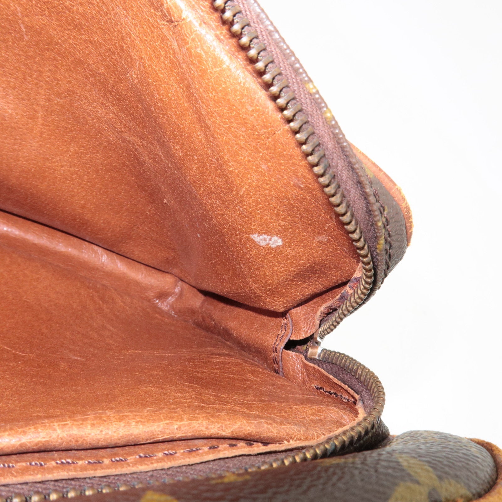 Louis Vuitton Monogram Old Model of Nile Shoulder Bag M45244