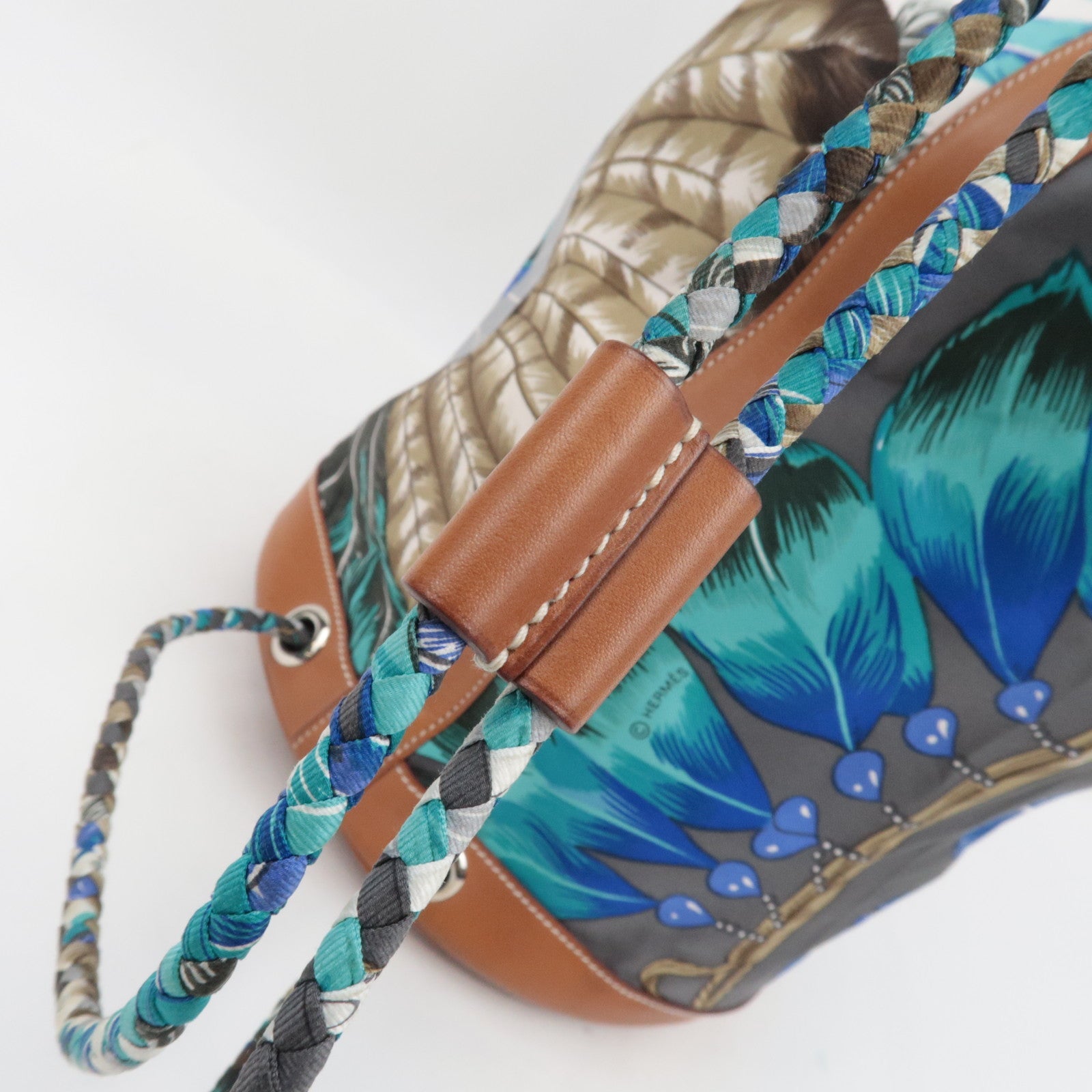 HERMES Soie Cool 22 Brazil Shoulder Bag □R Stamp (2014) Silk Leather Blue