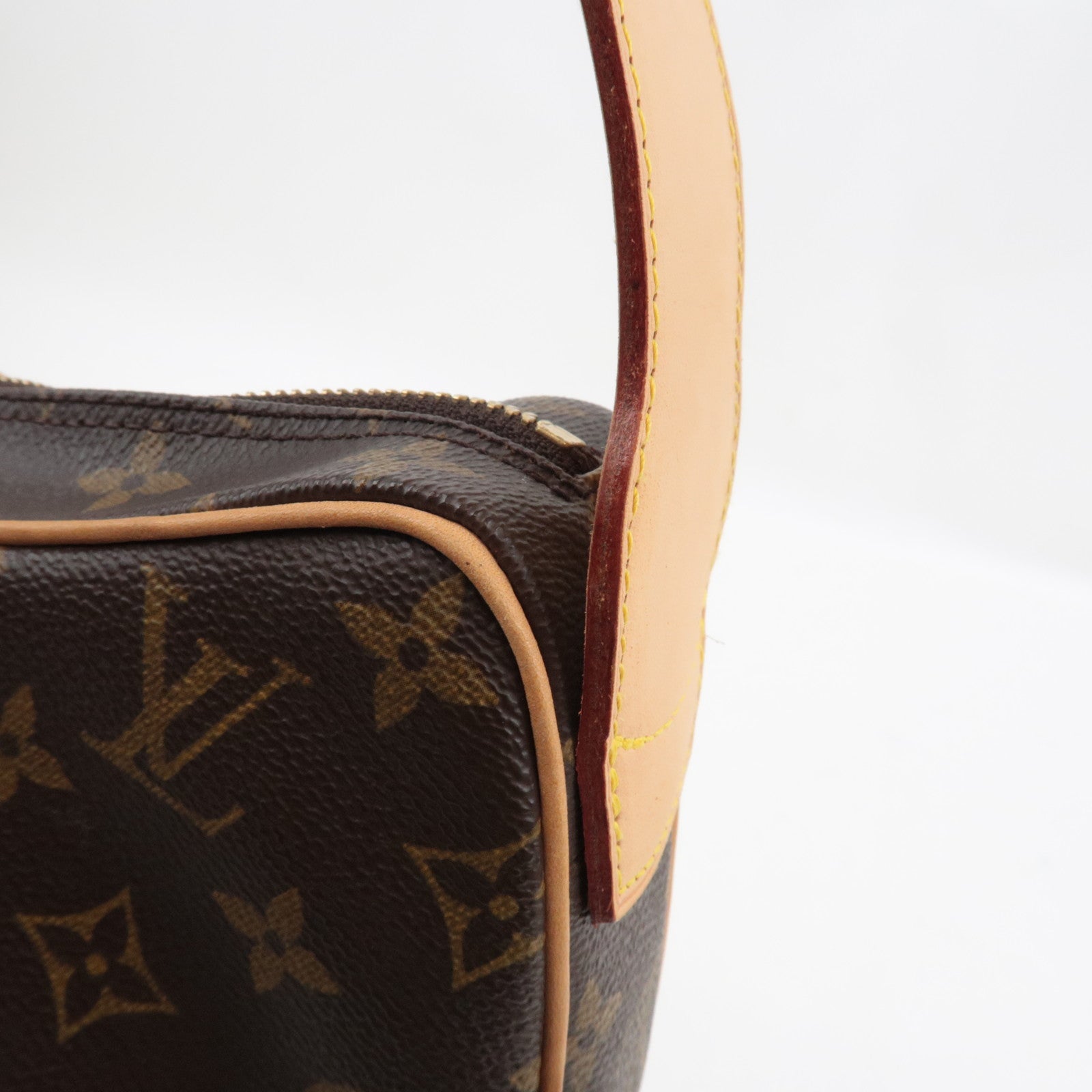 Louis Vuitton Monogram Croissant GM Shoulder Bag M51511 CA1022