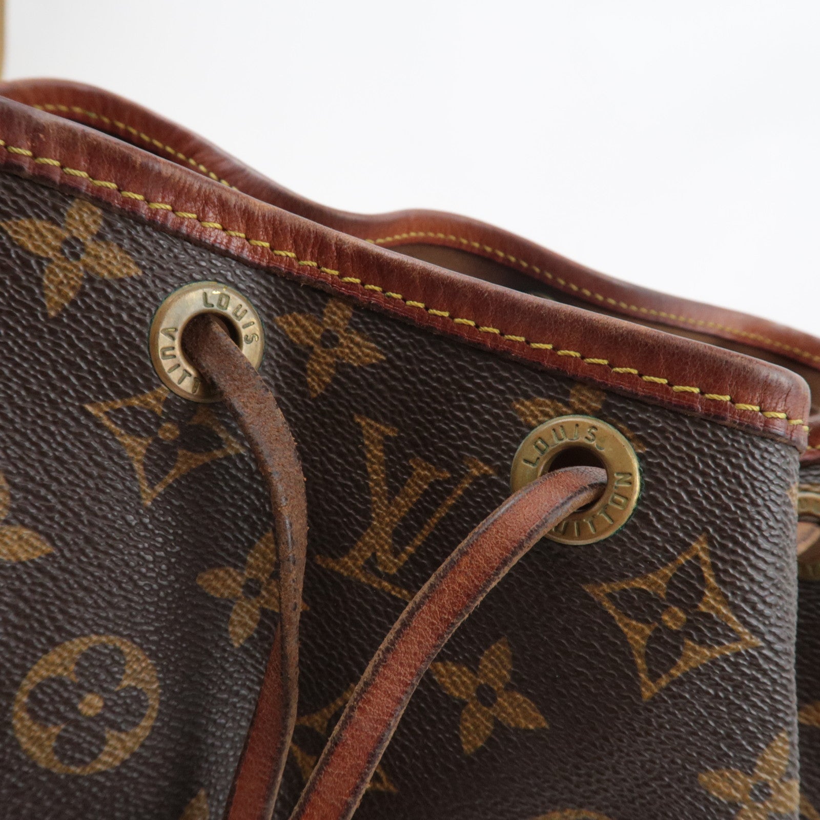 Louis Vuitton Monogram Petit Noe Shoulder Bag M42226