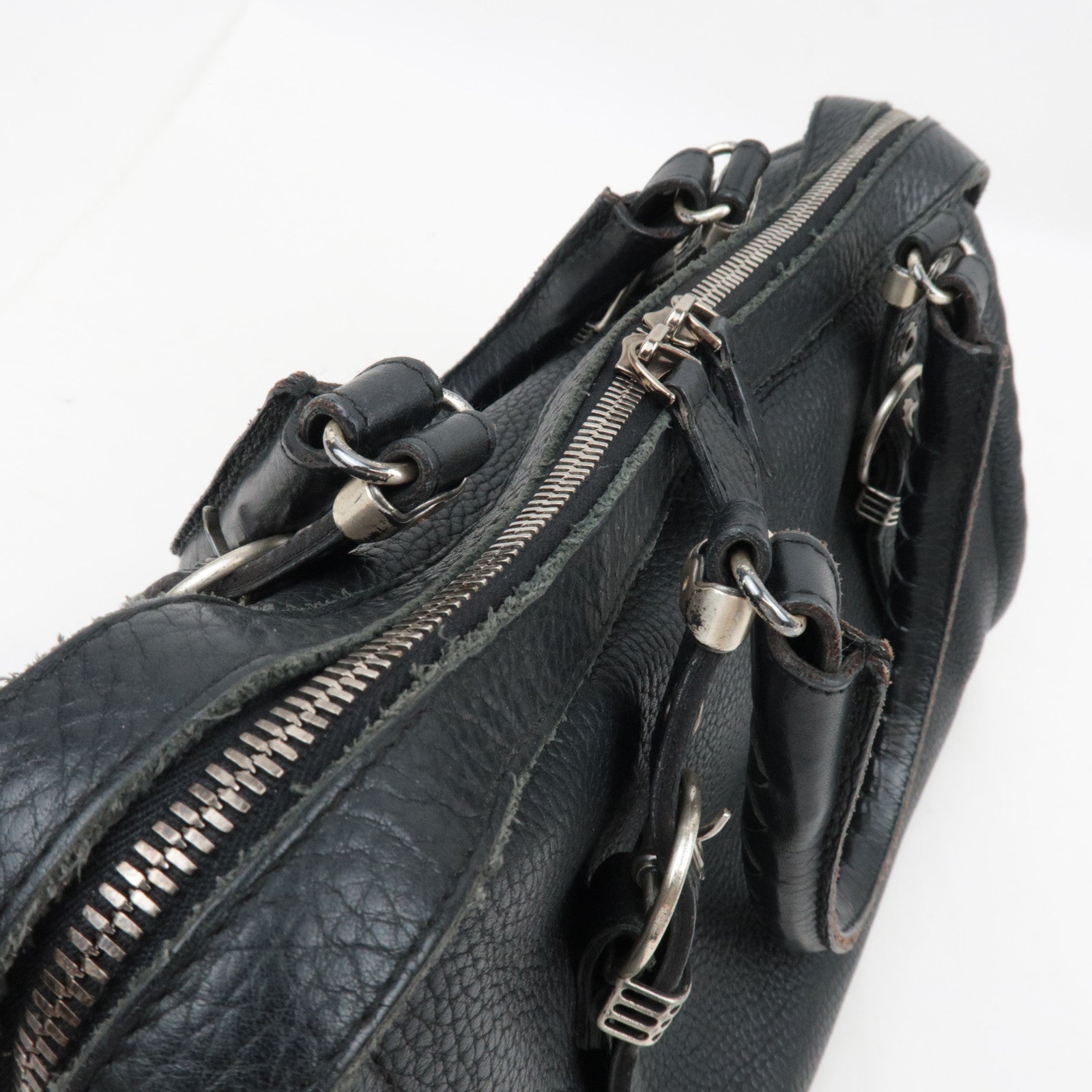 BOTTEGA VENETA Boston Bag Leather Black *Pouch