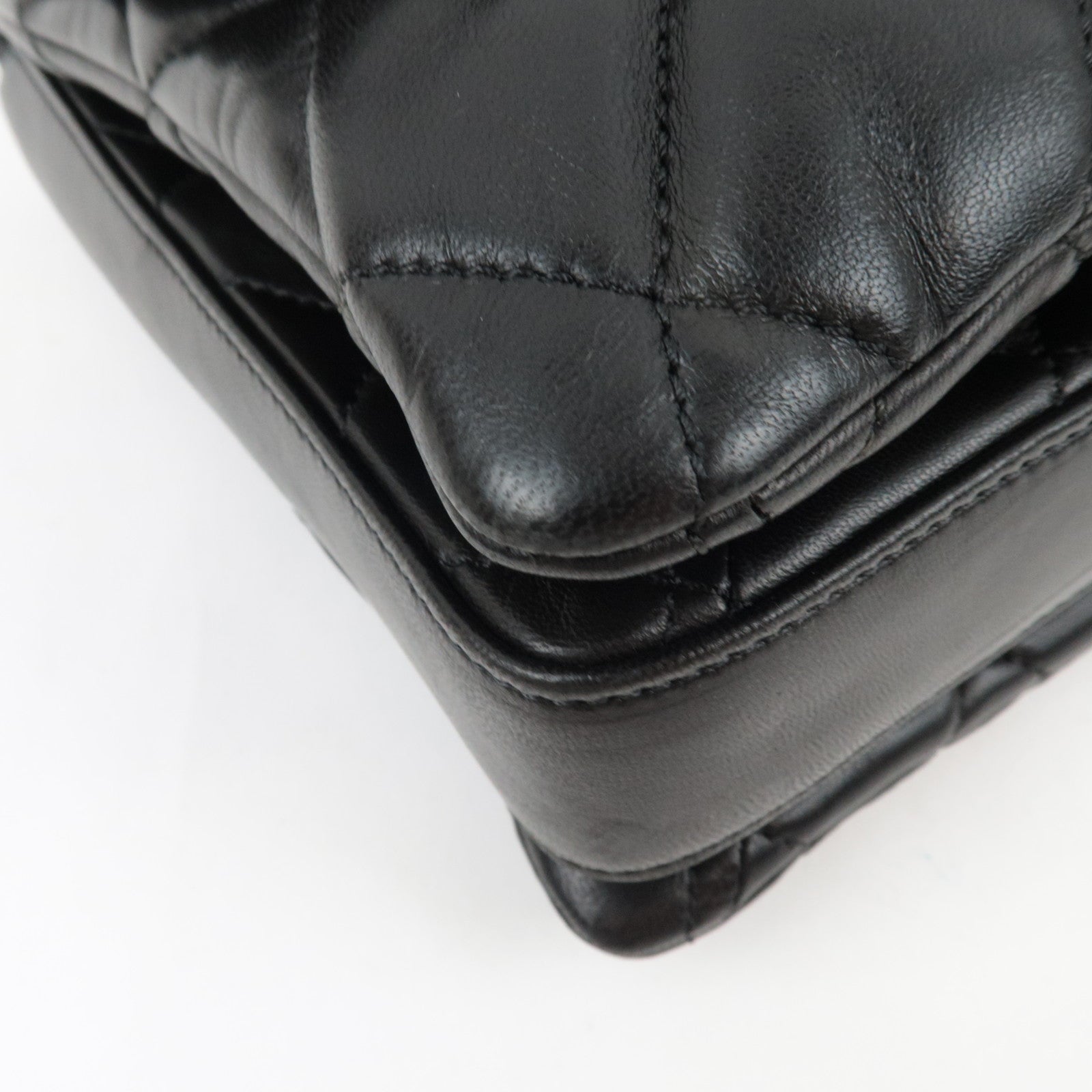 CHANEL Matelasse Chain Shoulder Bag Leather Black Silver HDW *Dust bag, G card