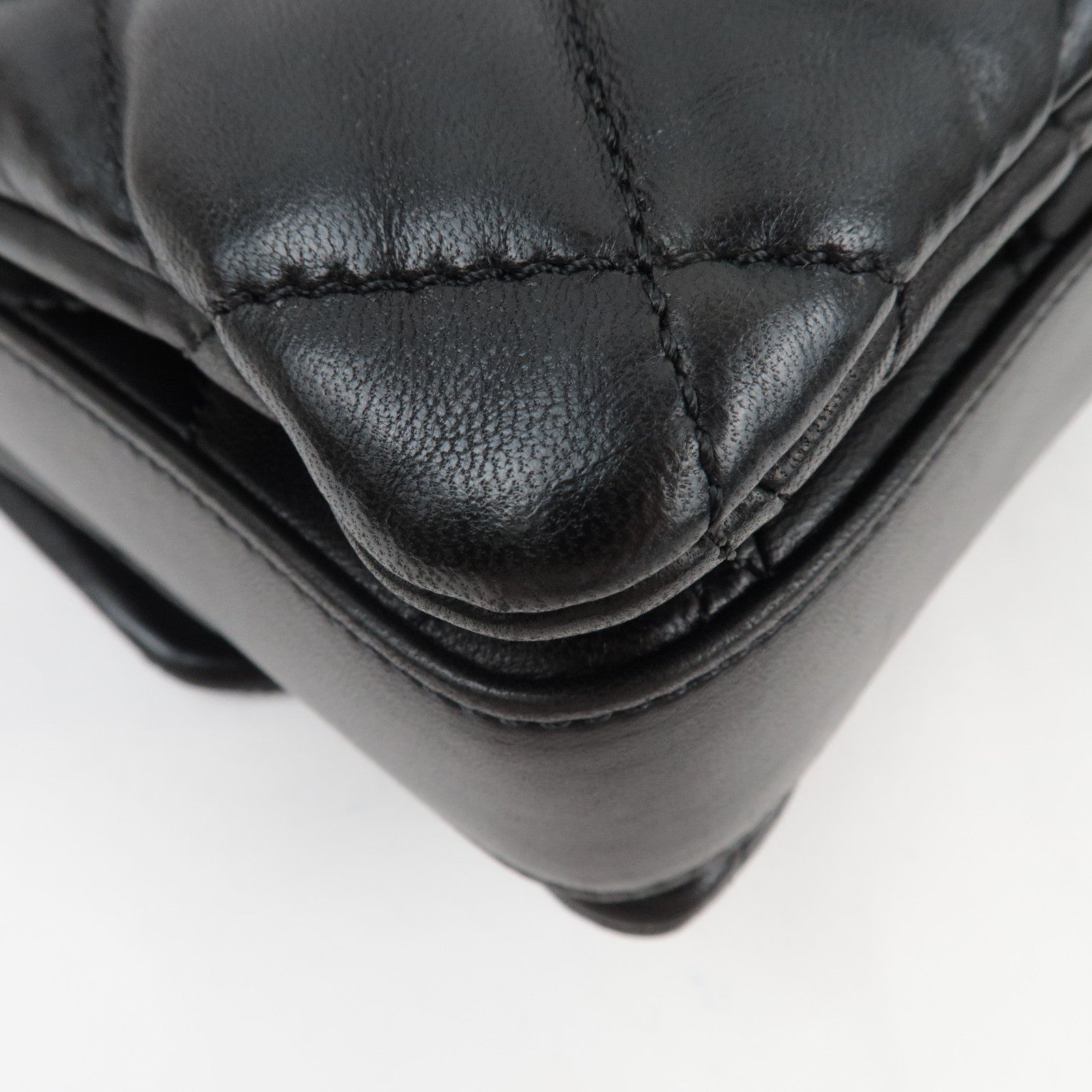 CHANEL Matelasse Chain Shoulder Bag Leather Black Silver HDW *Dust bag, G card