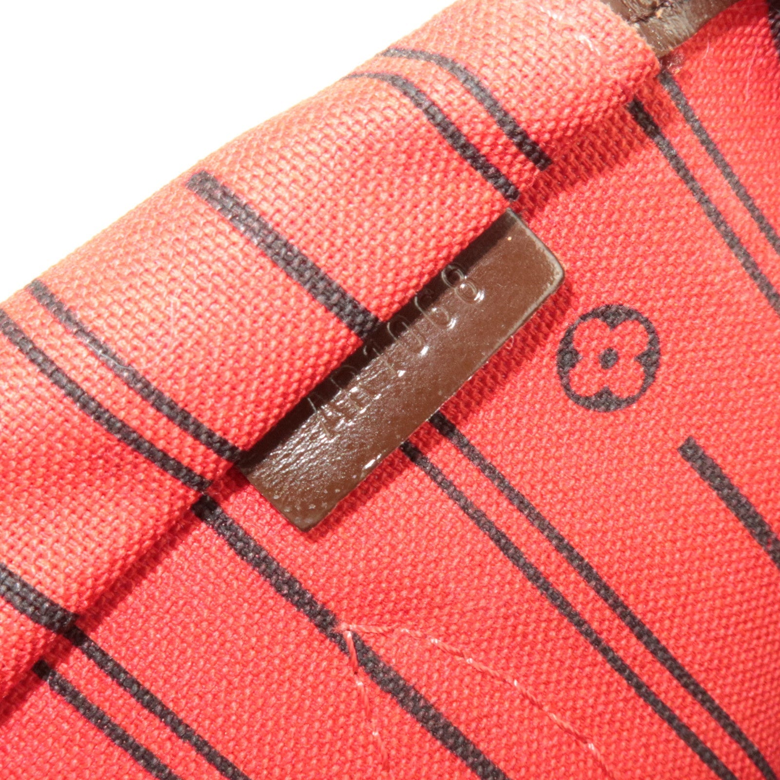 Louis Vuitton Damier Neverfull MM Tote Bag N51105 AR1068