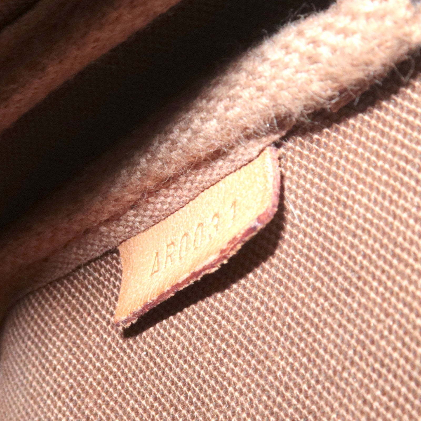 Louis Vuitton Monogram Pochette Accessoires Hand Bag M51980 AR0031