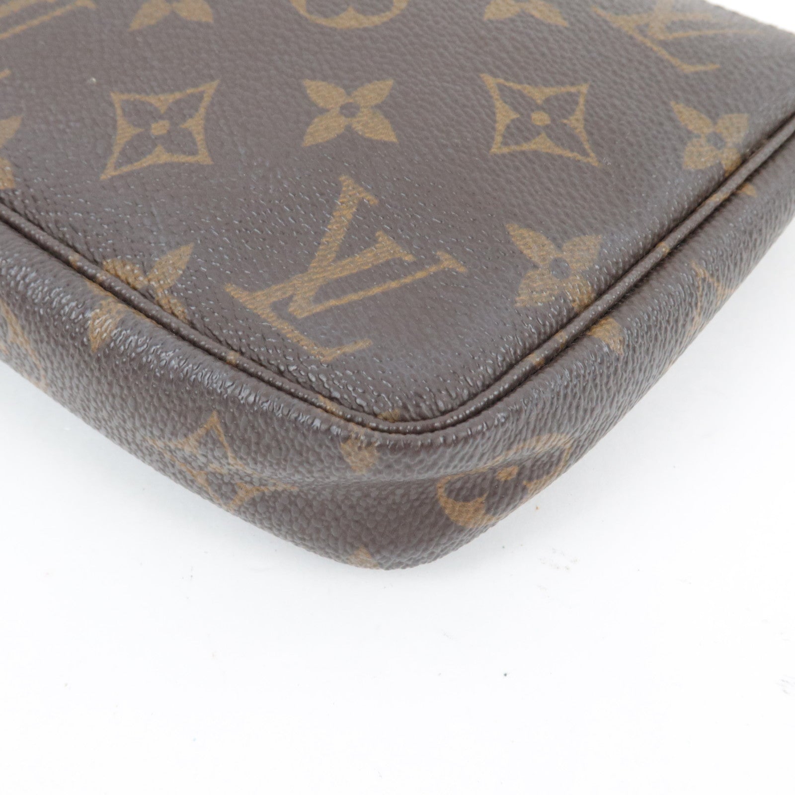Louis Vuitton Monogram Pochette Accessoires Hand Bag M51980 VI0060