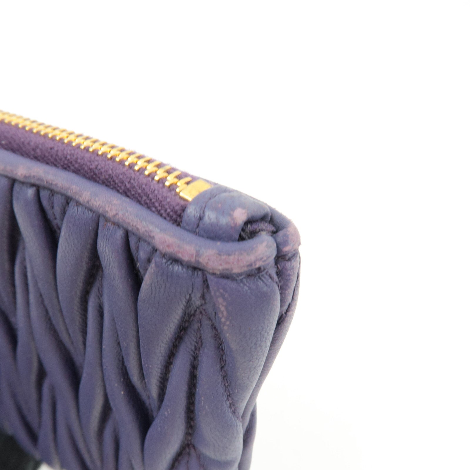 MIU MIU Matelasse Pouch Leather Purple