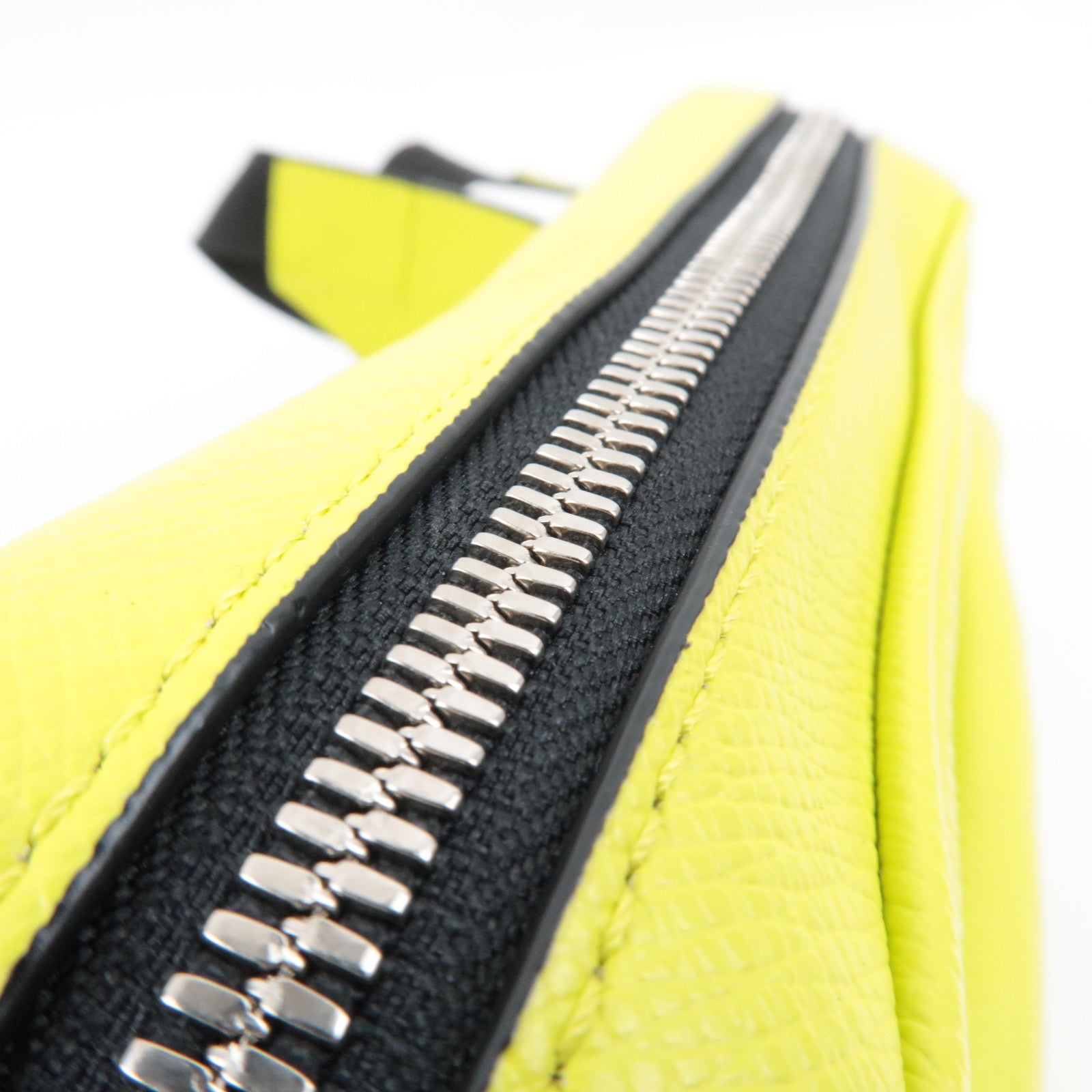 Louis Vuitton Taigarama Bum Bag Outdoor Body Bag Jaune M30251 FO2159 *Dust bag