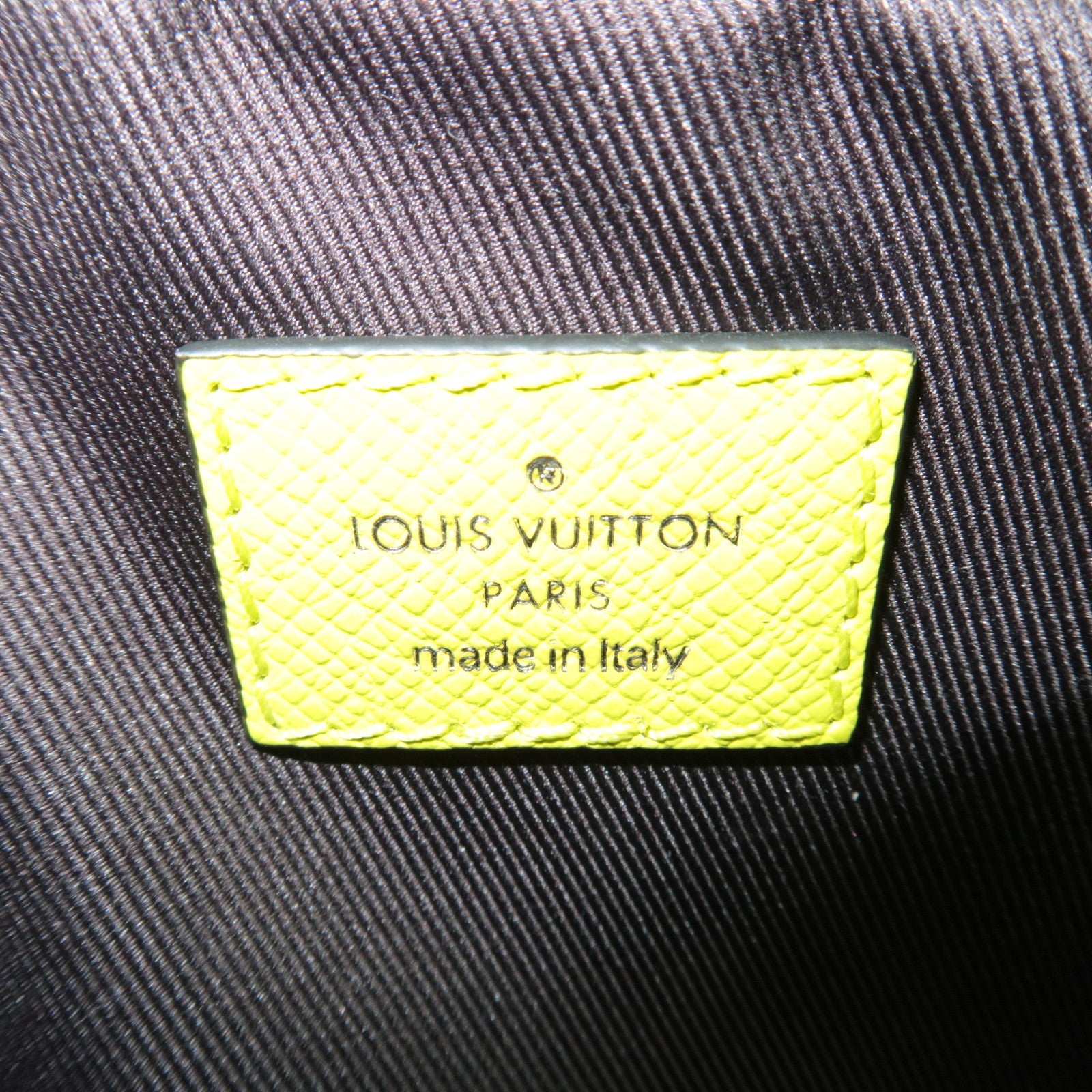 Louis Vuitton Taigarama Bum Bag Outdoor Body Bag Jaune M30251 FO2159 *Dust bag