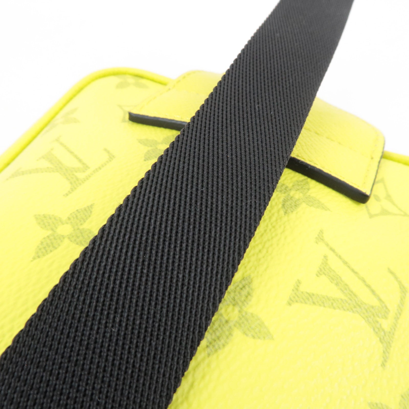 Louis Vuitton Taigarama Bum Bag Outdoor Body Bag Jaune M30251 FO2159 *Dust bag