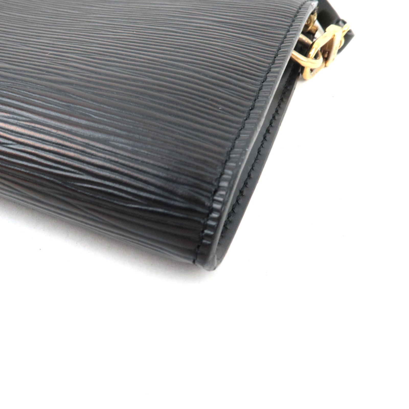 Louis Vuitton Epi Pochette Accessoires Noir M52942 AR1929