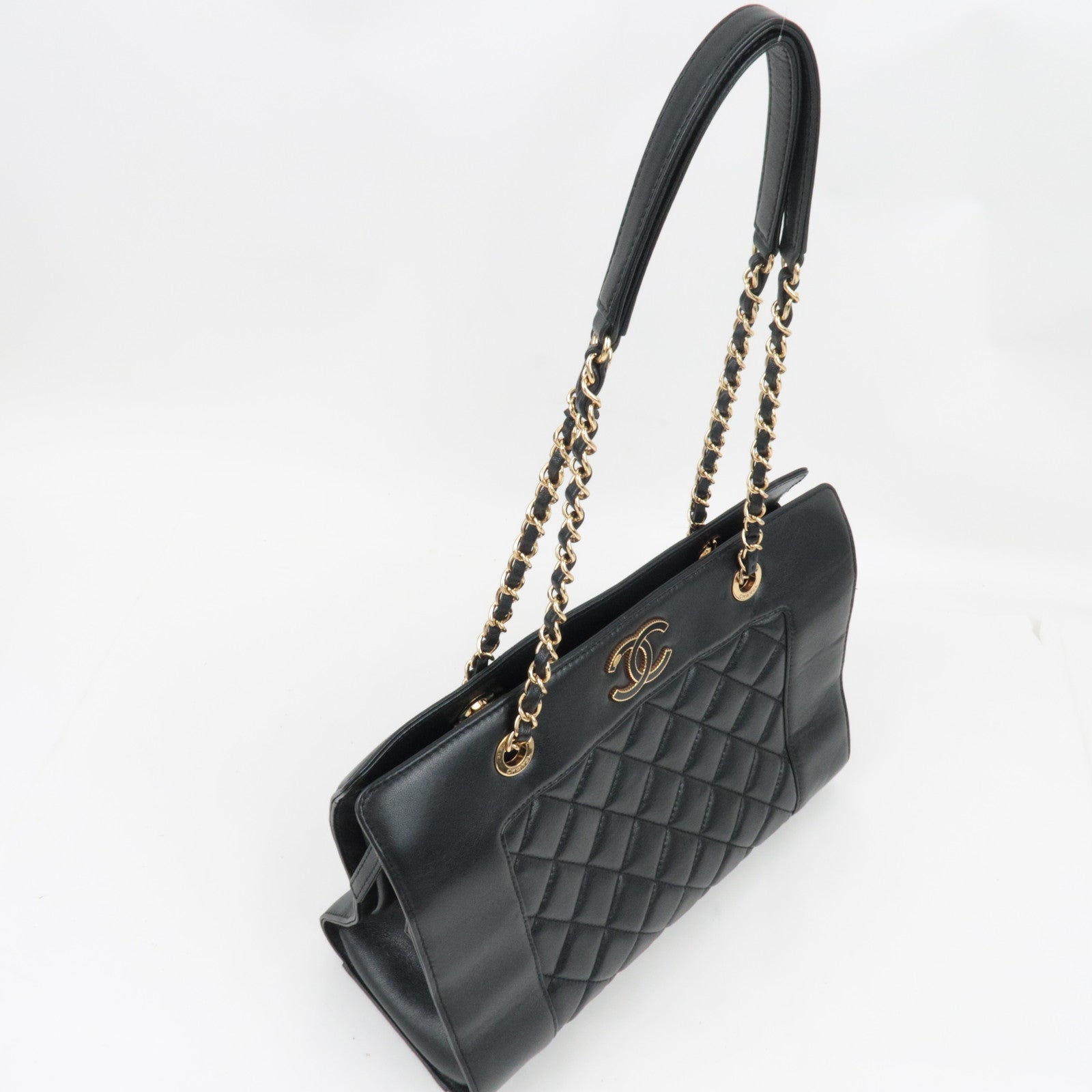 CHANEL Matelasse Chain Tote Bag Lambskin Black Gold HDW 23107851