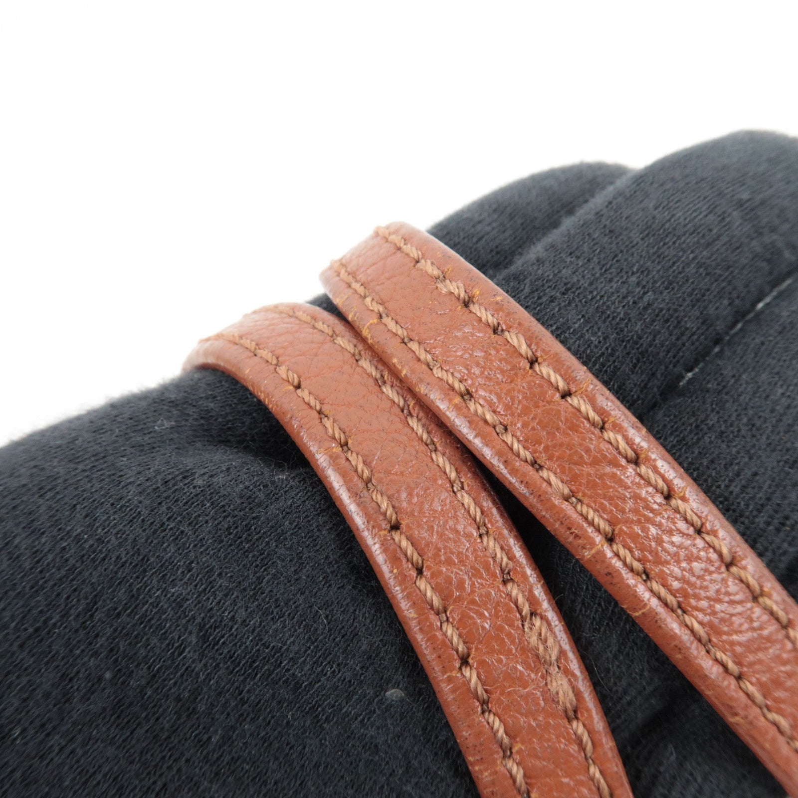 Louis Vuitton Monogram Papillon 22 Hand Bag M51367