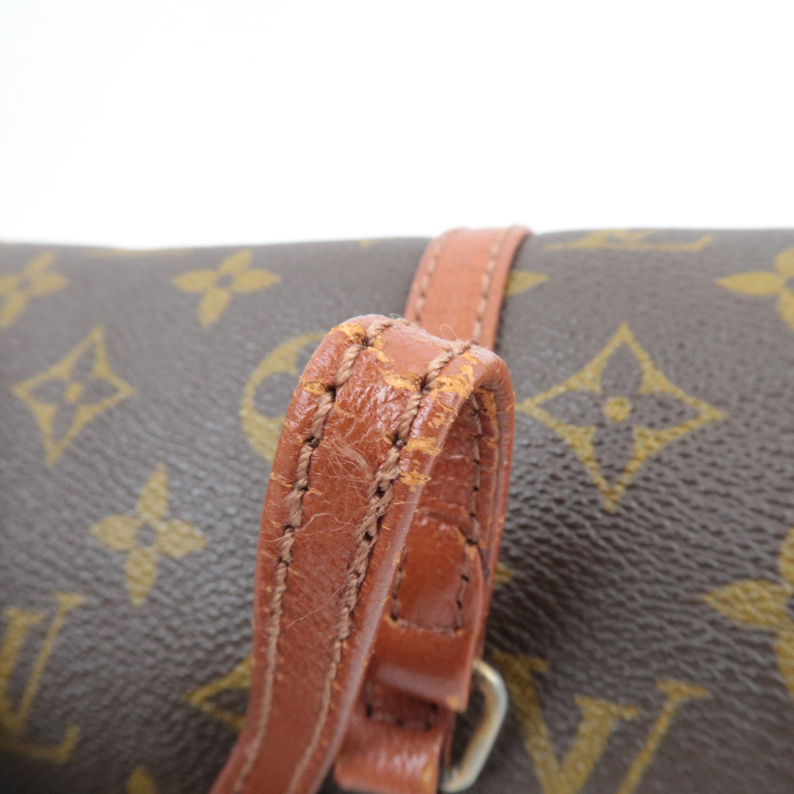 Louis Vuitton Monogram Papillon 22 Hand Bag M51367