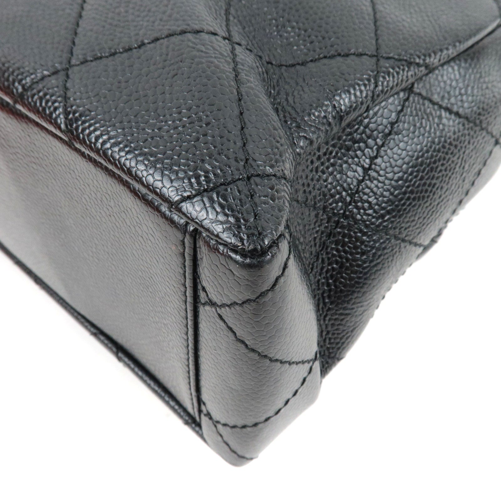 CHANEL Matelasse Chain Shoulder Bag Caviar Skin Black Gold HDW 6869839 *Box, Dust bag