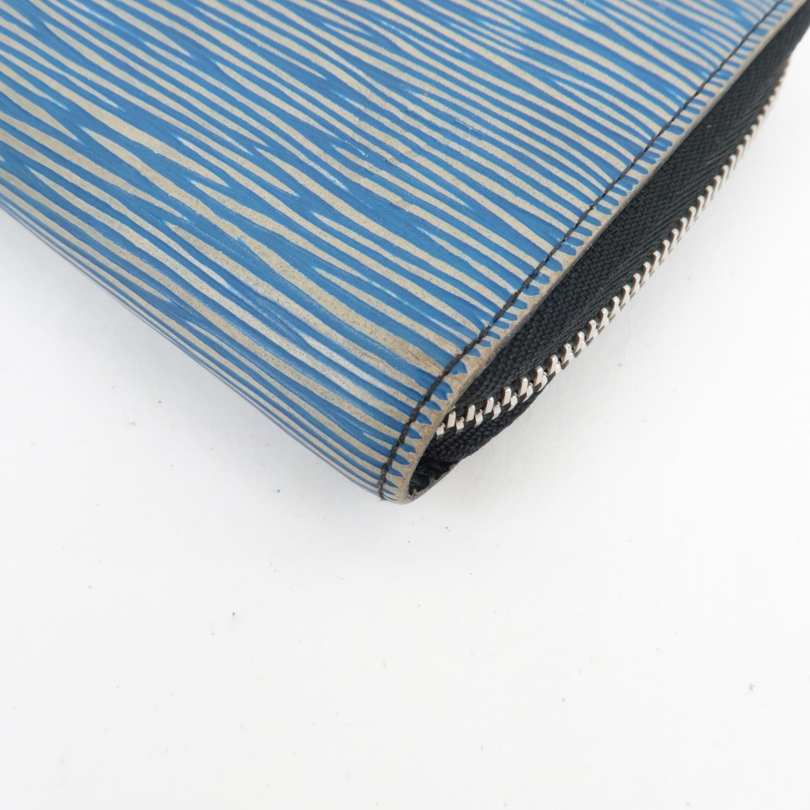 Louis Vuitton Epi Denim Zippy Long Wallet Blue M61862 MI2117 *Dust bag
