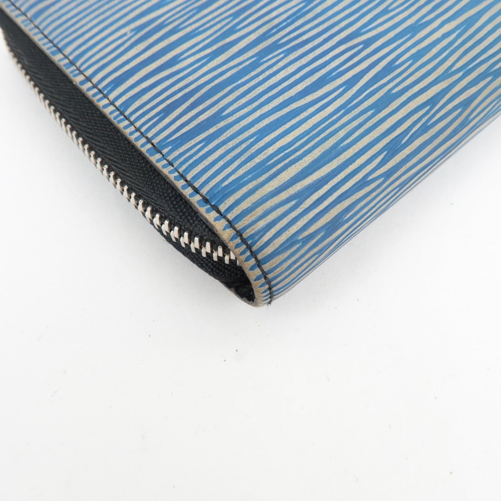 Louis Vuitton Epi Denim Zippy Long Wallet Blue M61862 MI2117 *Dust bag