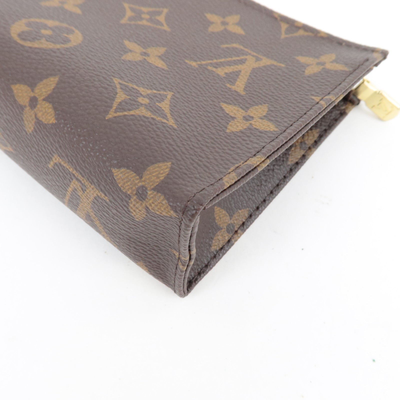 Louis Vuitton Monogram Poche Toilette 15 Toiletry Cosmetic Pouch M47546 DU2101