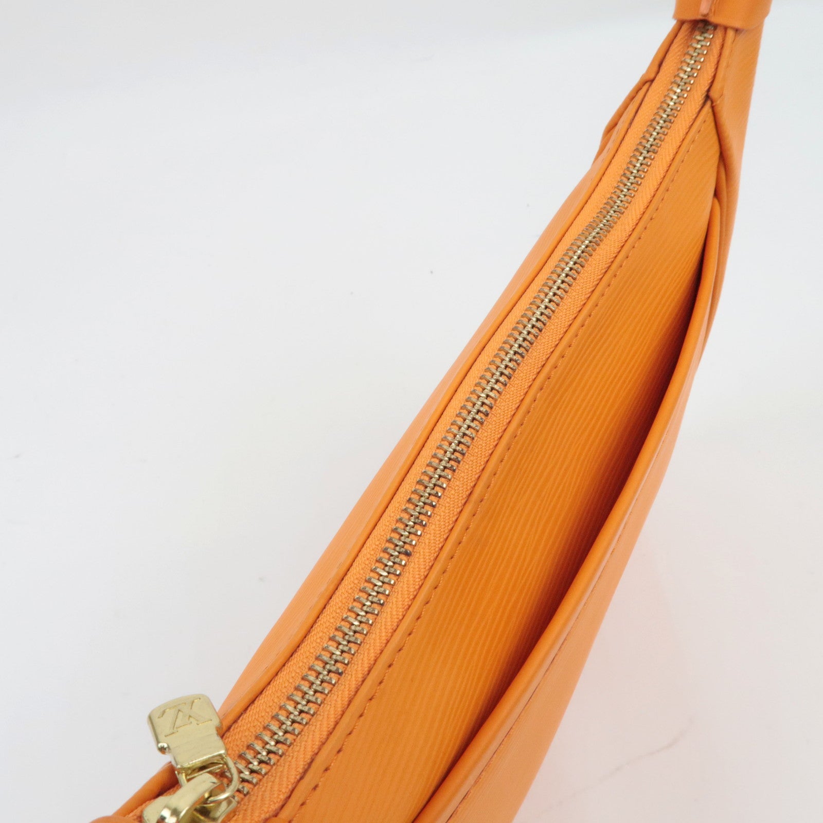 Louis Vuitton Epi Matsy Shoulder Bag Mandarin M5897H MI0073