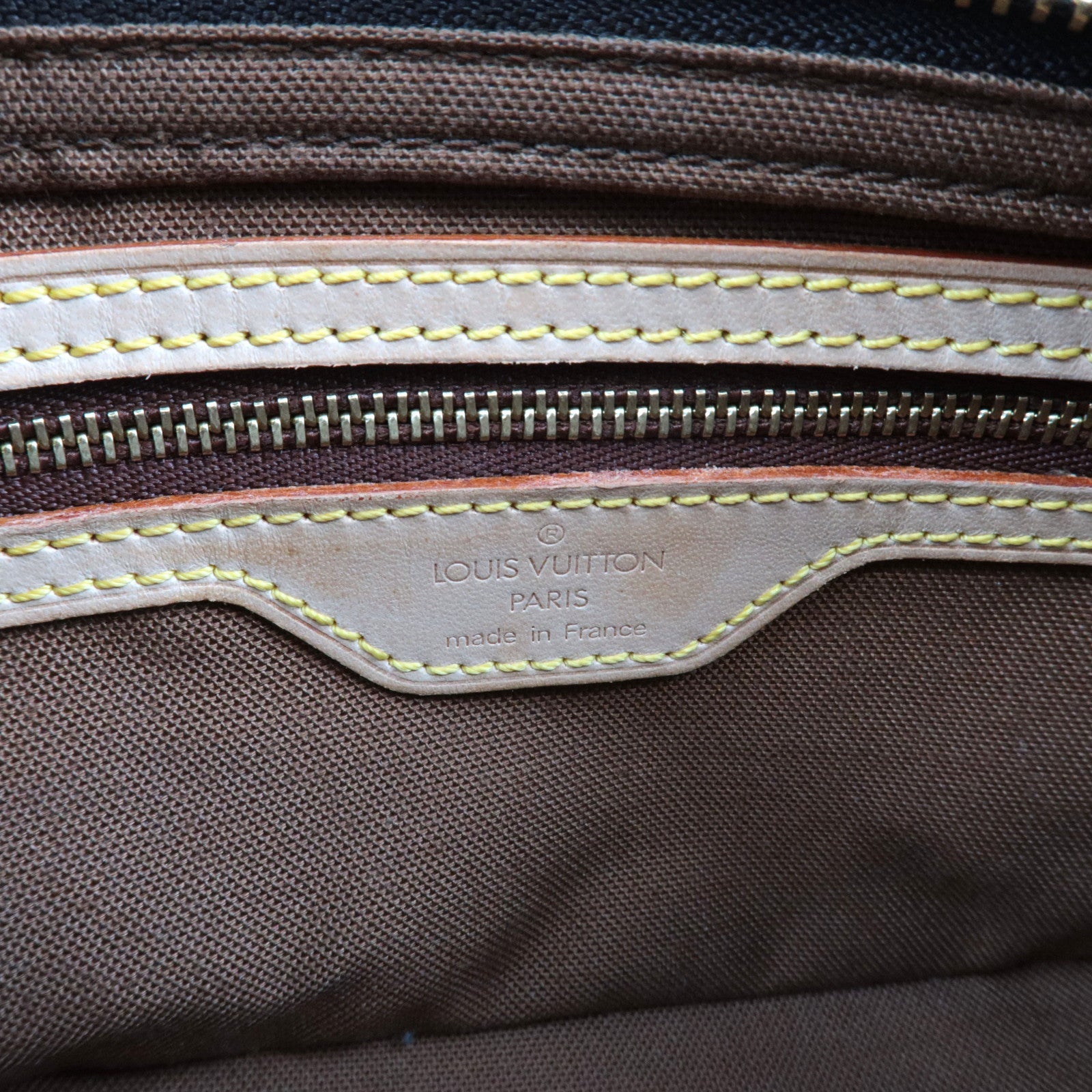 Louis Vuitton Monogram Trotteur Shoulder Bag M51240 AR1010