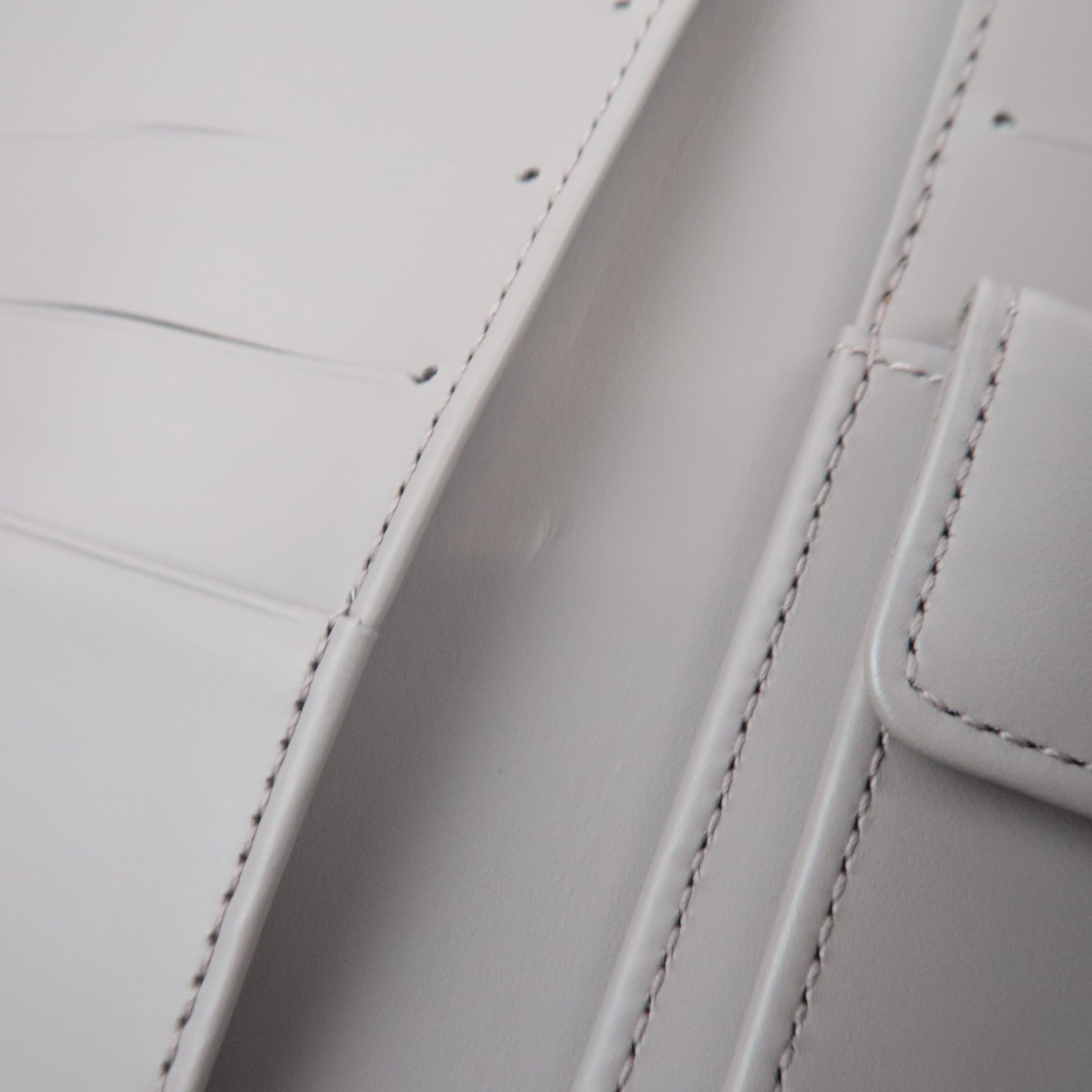 Louis Vuitton Epi Portefeuille Elastic Wallet Lilac M6346B MI0081