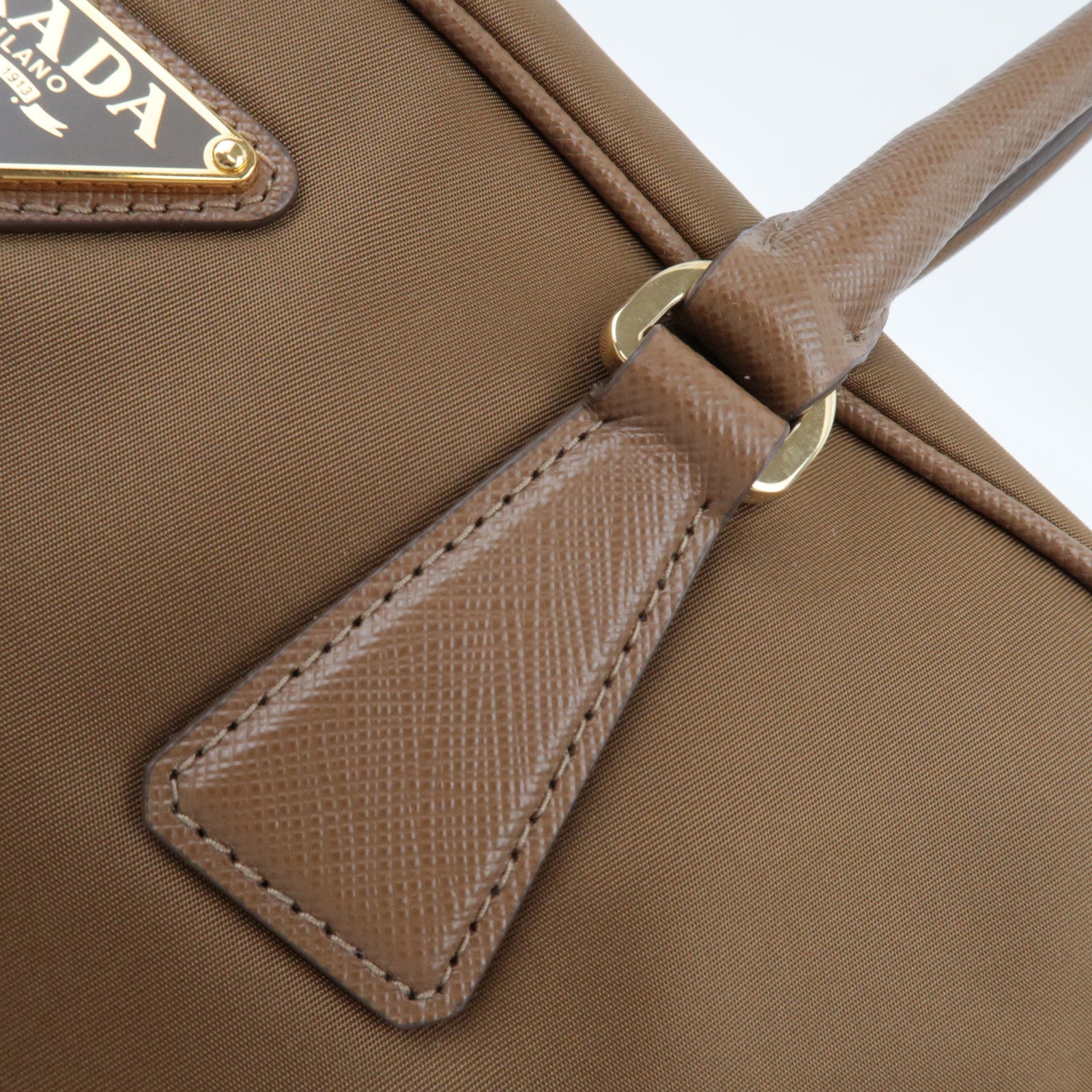 PRADA Re-Edition 1978 Medium 2Way Handbag Leather Beige 1BB115 *Strap, Clochette, Poignet