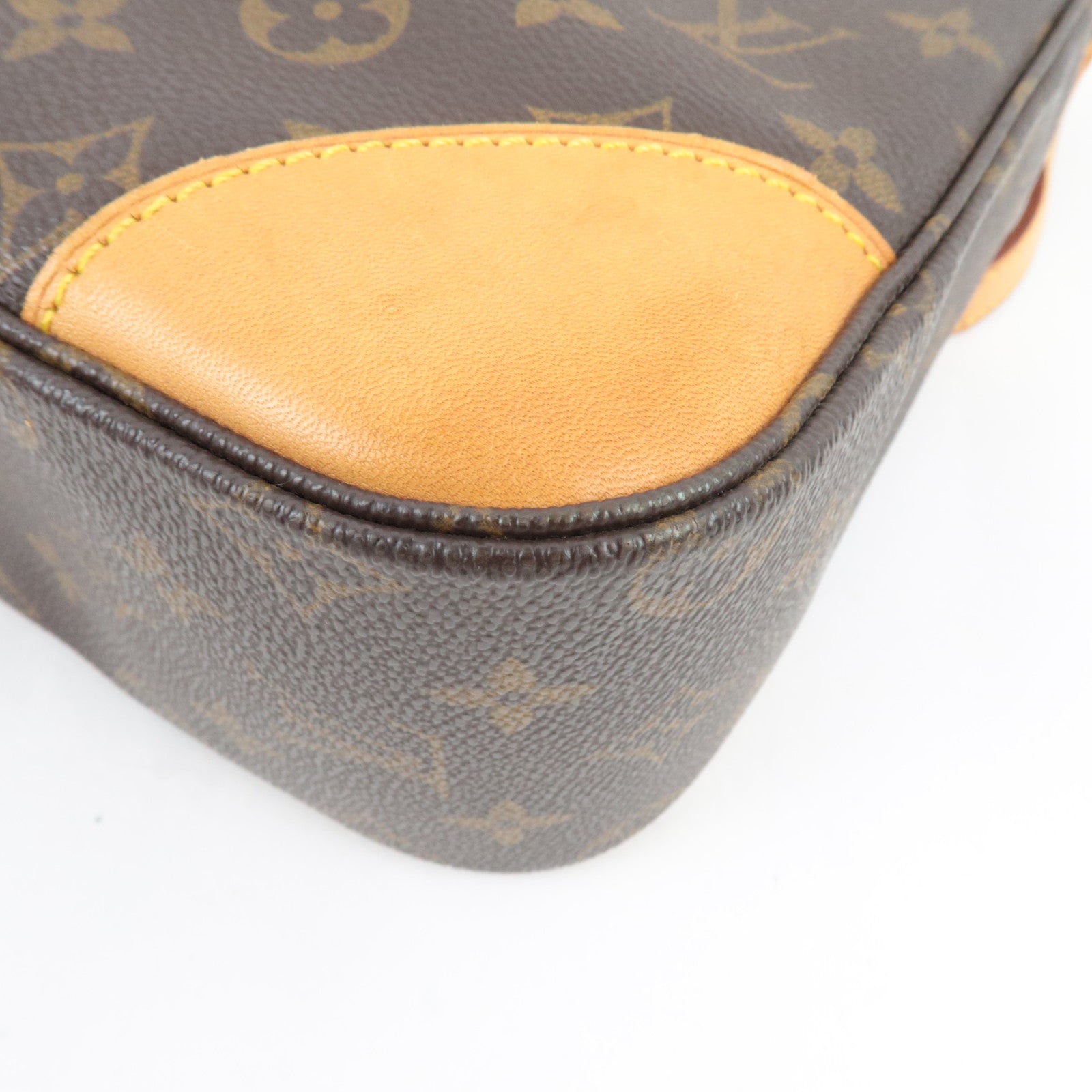 Louis Vuitton Monogram Boulogne 30 Shoulder Bag M51265 AS0032