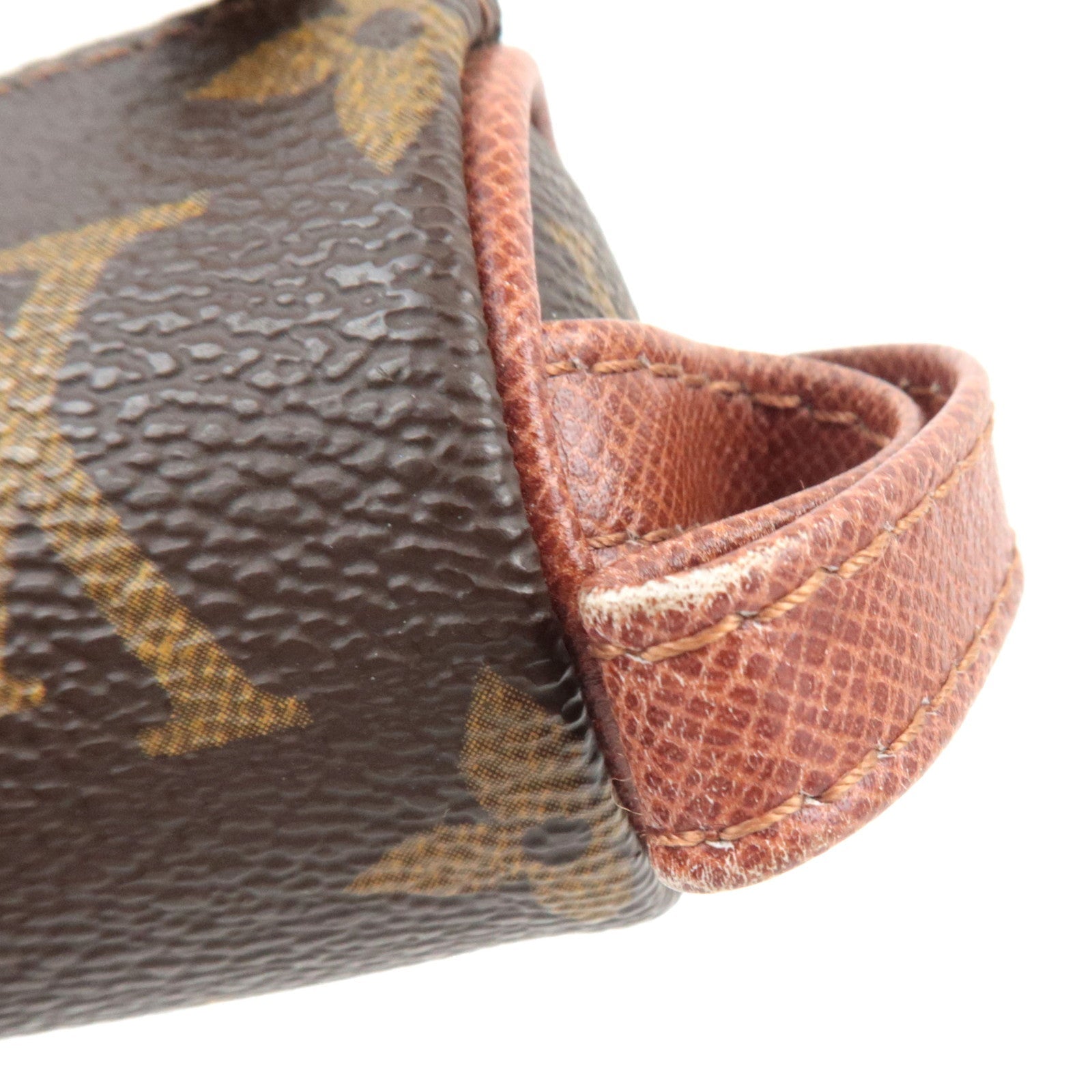 Louis Vuitton Monogram Etui 3 Ball de Golf Golf Ball Case Mini Pouch M58249 RA1905