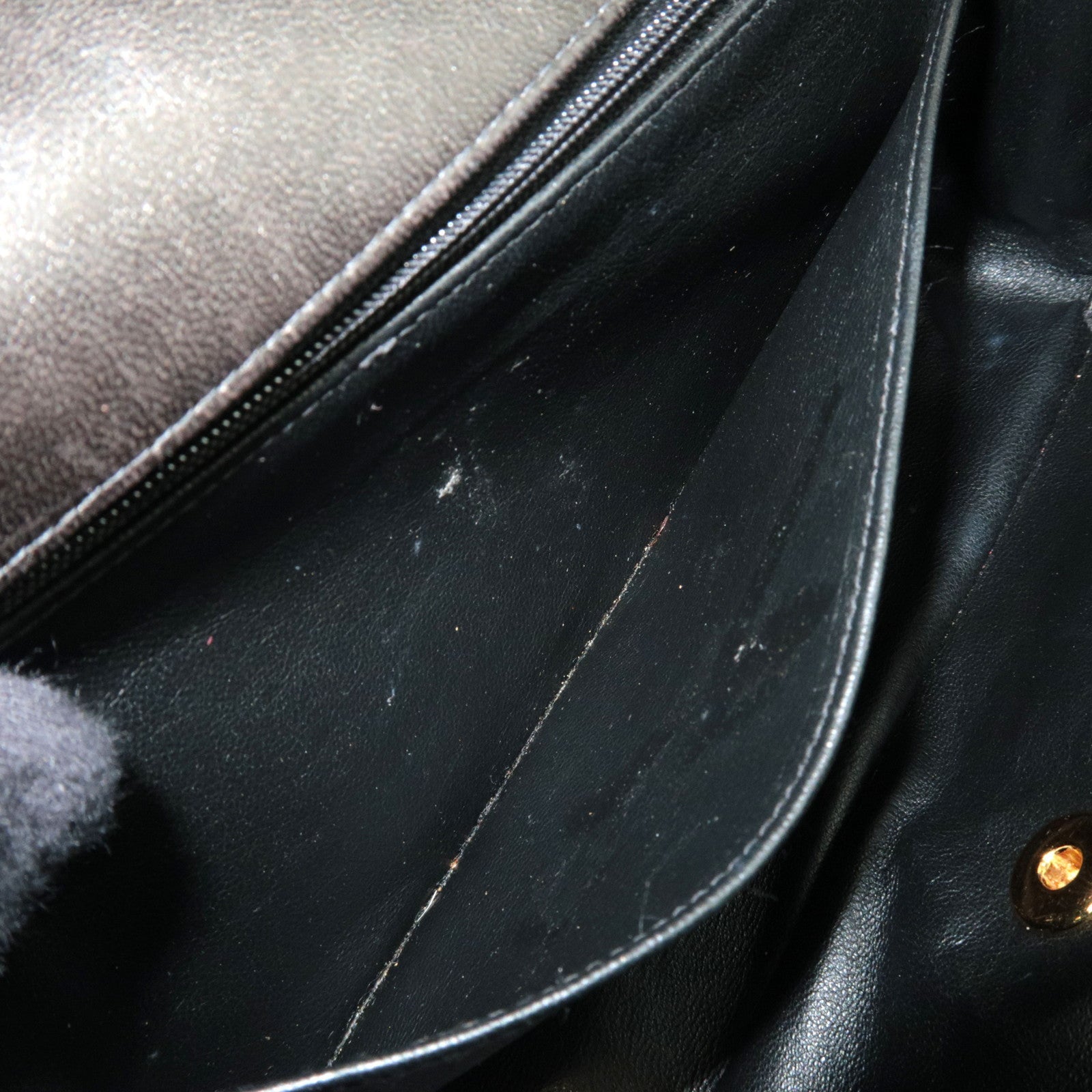 CHANEL Matelasse 25 Single Flap Chain Shoulder Bag Lambskin Black Gold HDW 4336072 *Box