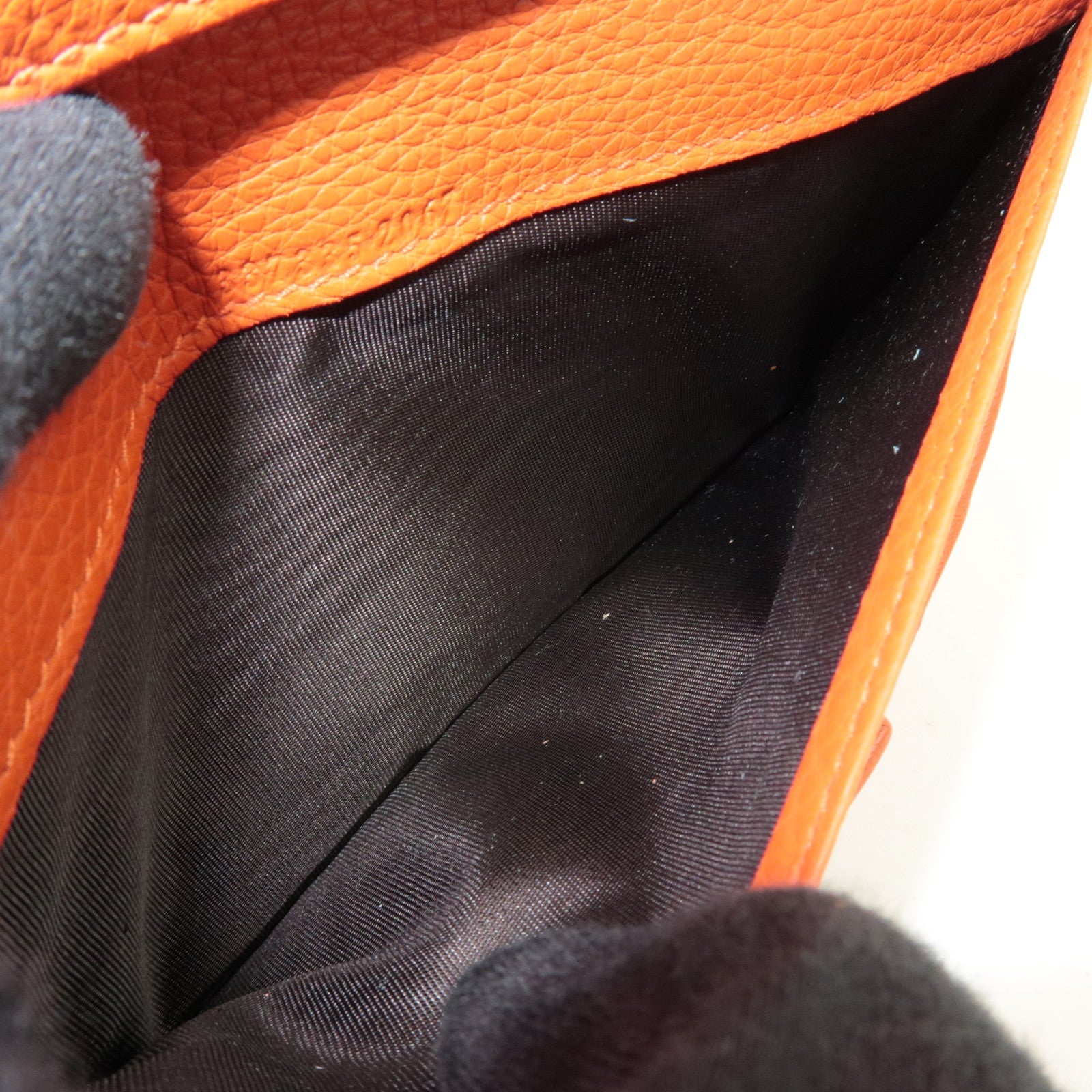 GUCCI Double-Hook Bi-Fold Long Wallet Leather Beige Orange 337335 *Box