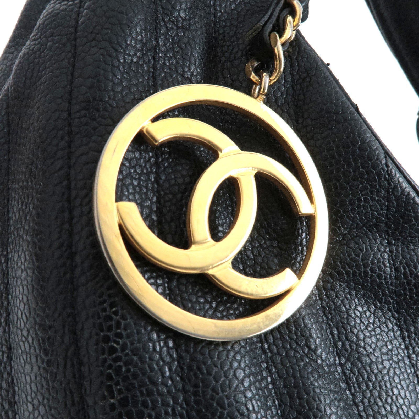 CHANEL V-Stitch Shoulder Bag Caviar Skin Black Gold HDW 1842787 *Dust bag