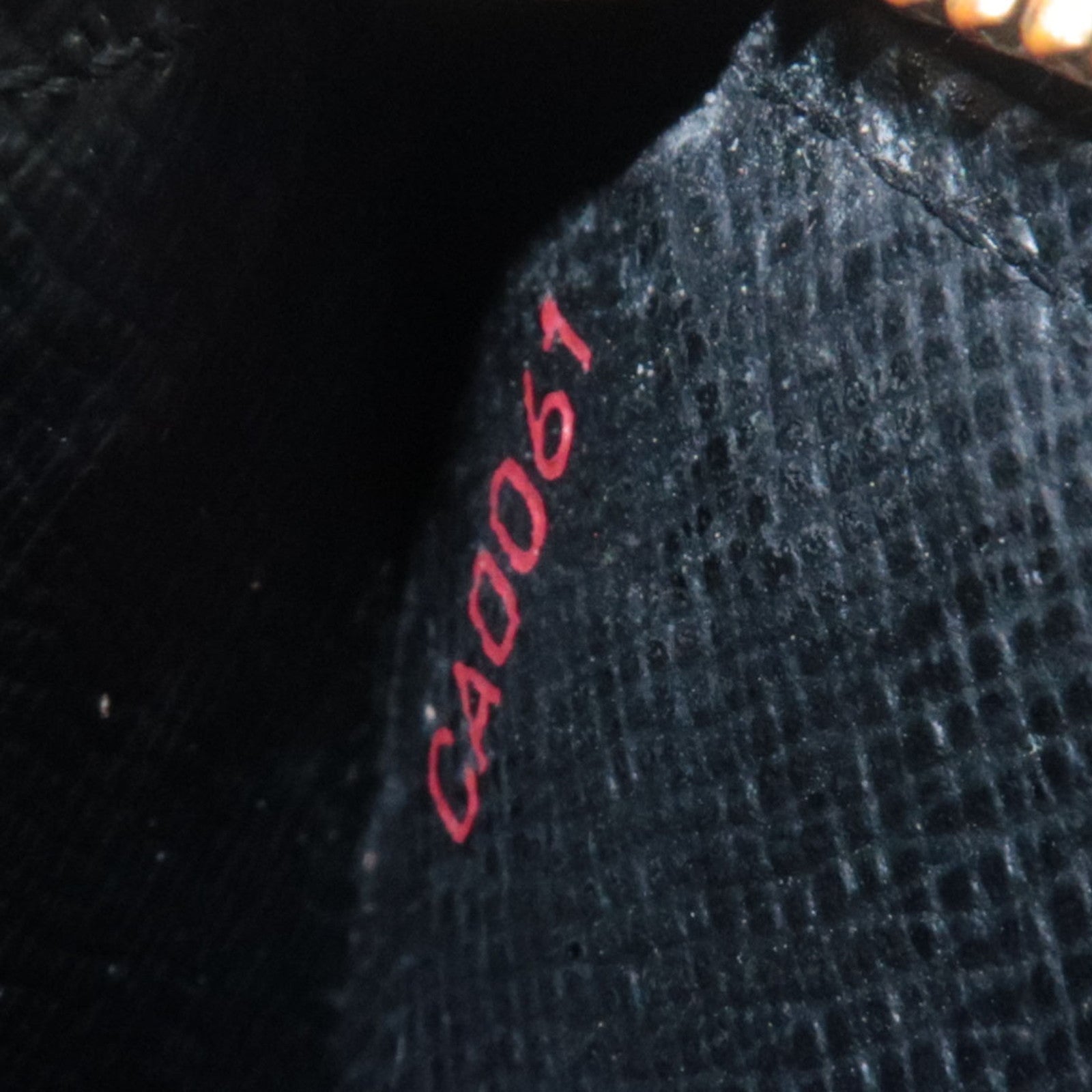 Louis Vuitton Epi Pochette Porte Monnaie Credit Long Wallet Noir M63572 CA0061