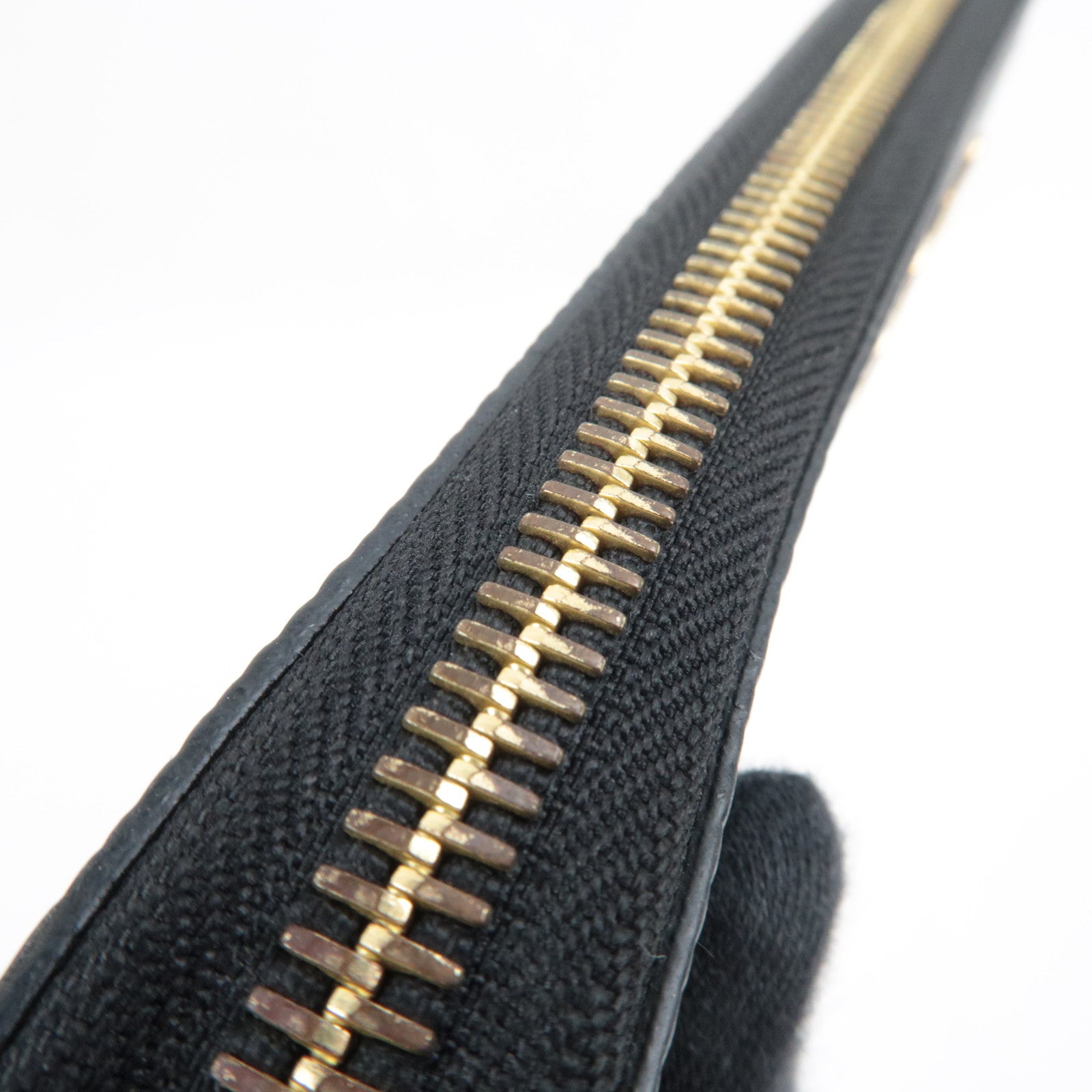 Louis Vuitton Epi Lovelock Zippy Long Wallet Noir M63991 GI4188