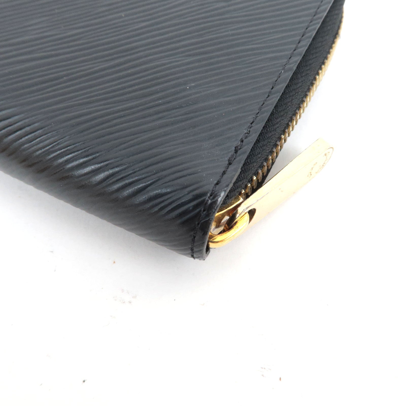 Louis Vuitton Epi Lovelock Zippy Long Wallet Noir M63991 GI4188