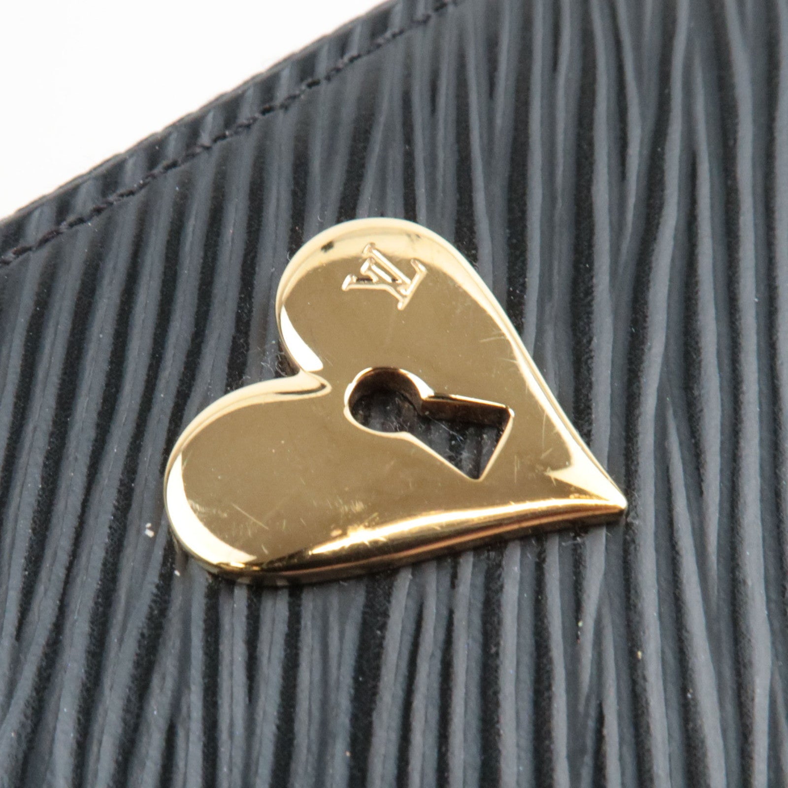 Louis Vuitton Epi Lovelock Zippy Long Wallet Noir M63991 GI4188