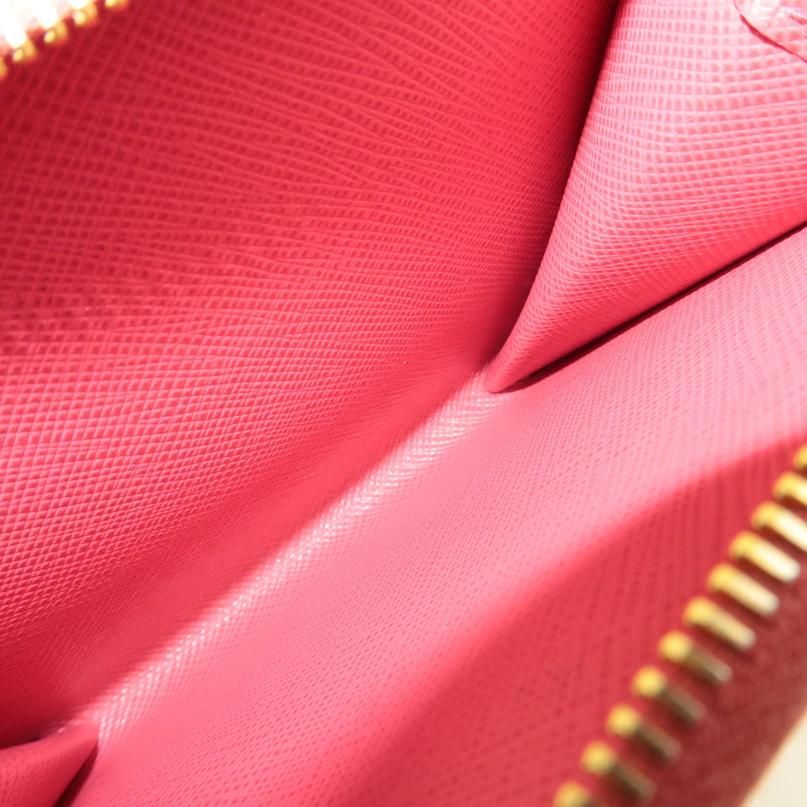 PRADA Round Zipper Wallet Leather Pink 1ML036 *Box, G card