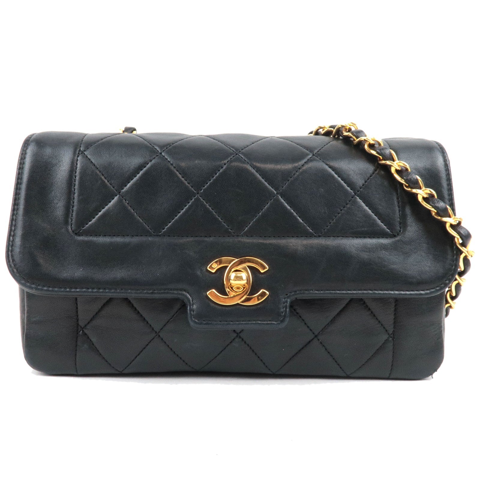 CHANEL Matelasse 22 Chain Shoulder Bag Lambskin Black Gold HDW 1709144 *Box, Dust bag, G card77654