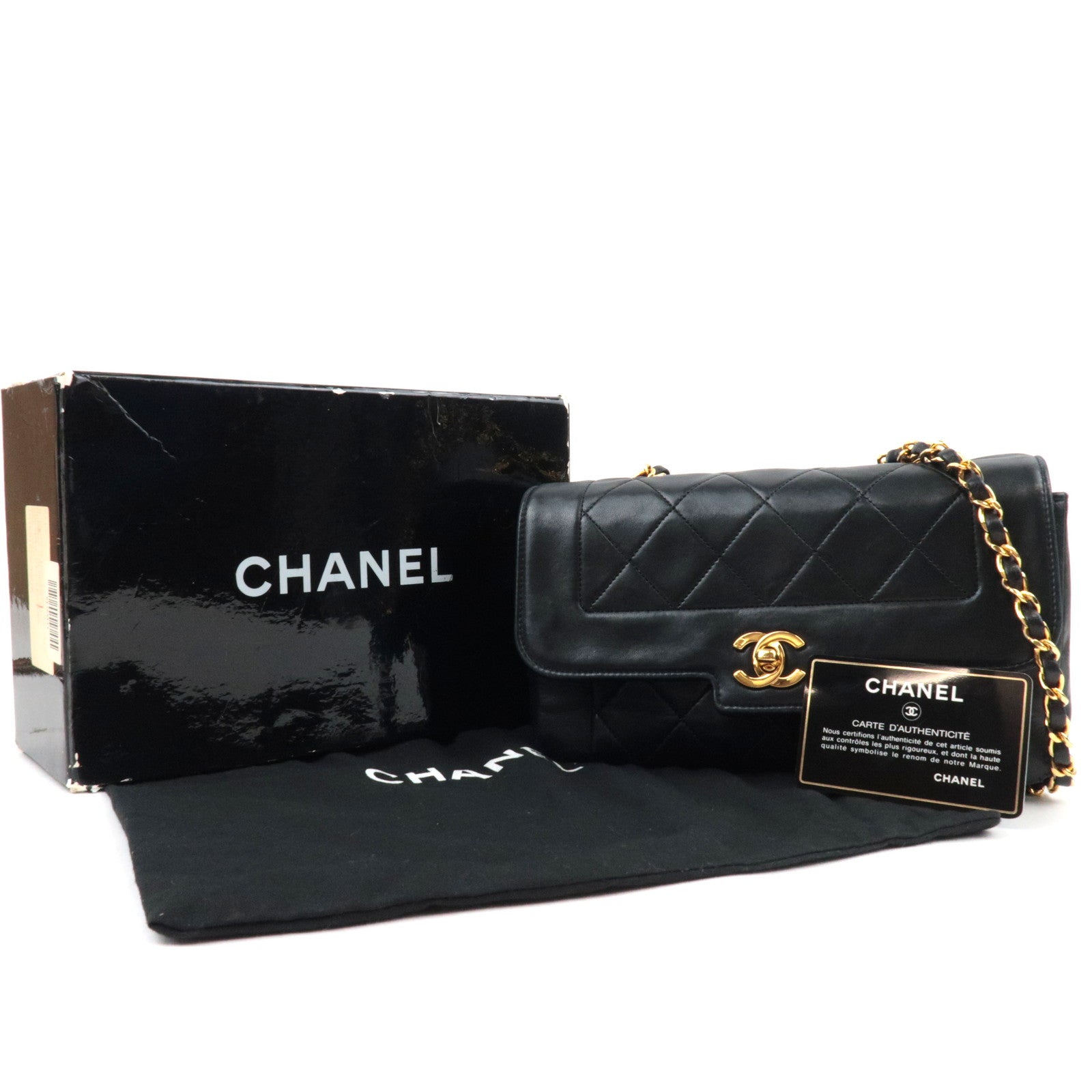 CHANEL Matelasse 22 Chain Shoulder Bag Lambskin Black Gold HDW 1709144 *Box, Dust bag, G card