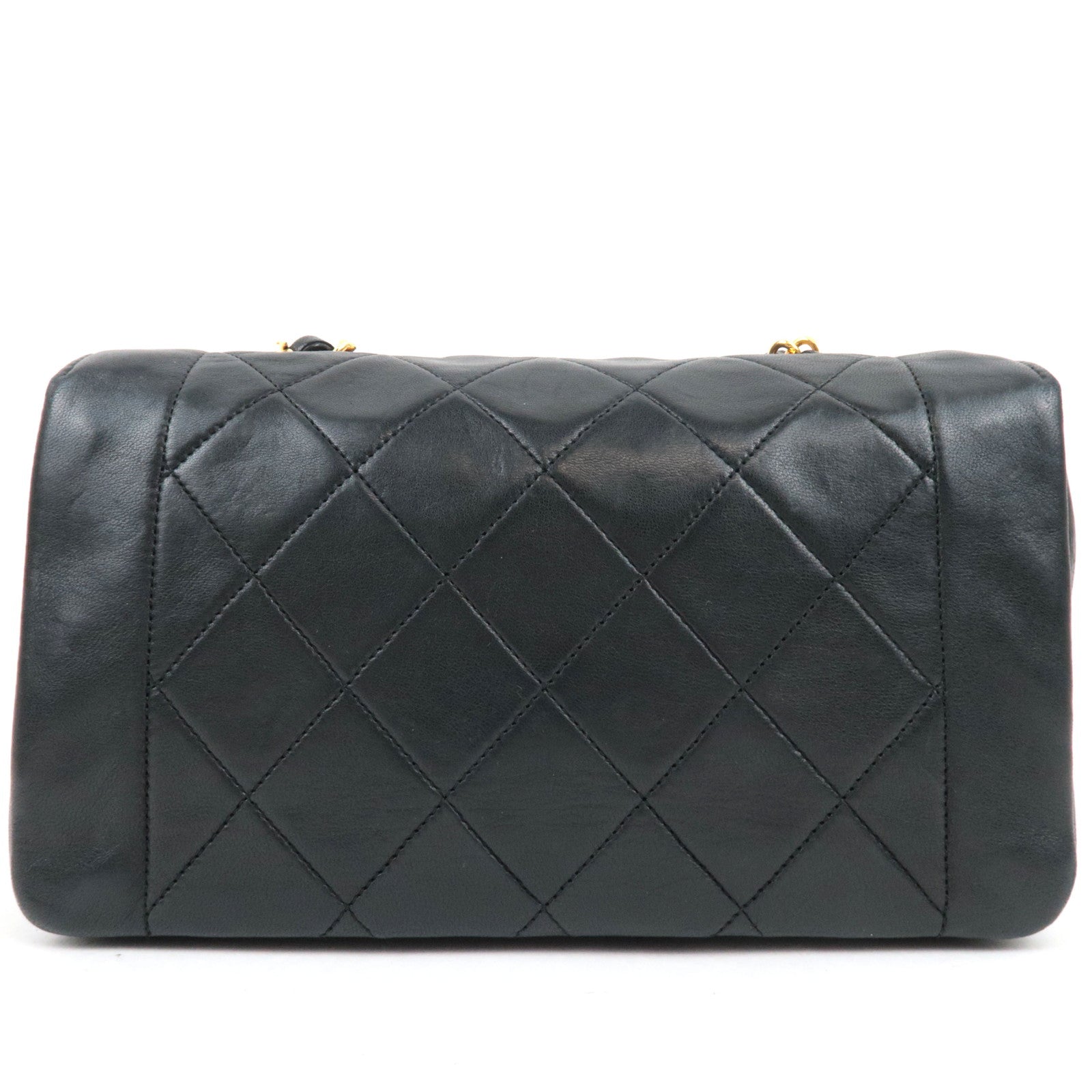 CHANEL Matelasse 22 Chain Shoulder Bag Lambskin Black Gold HDW 1709144 *Box, Dust bag, G card