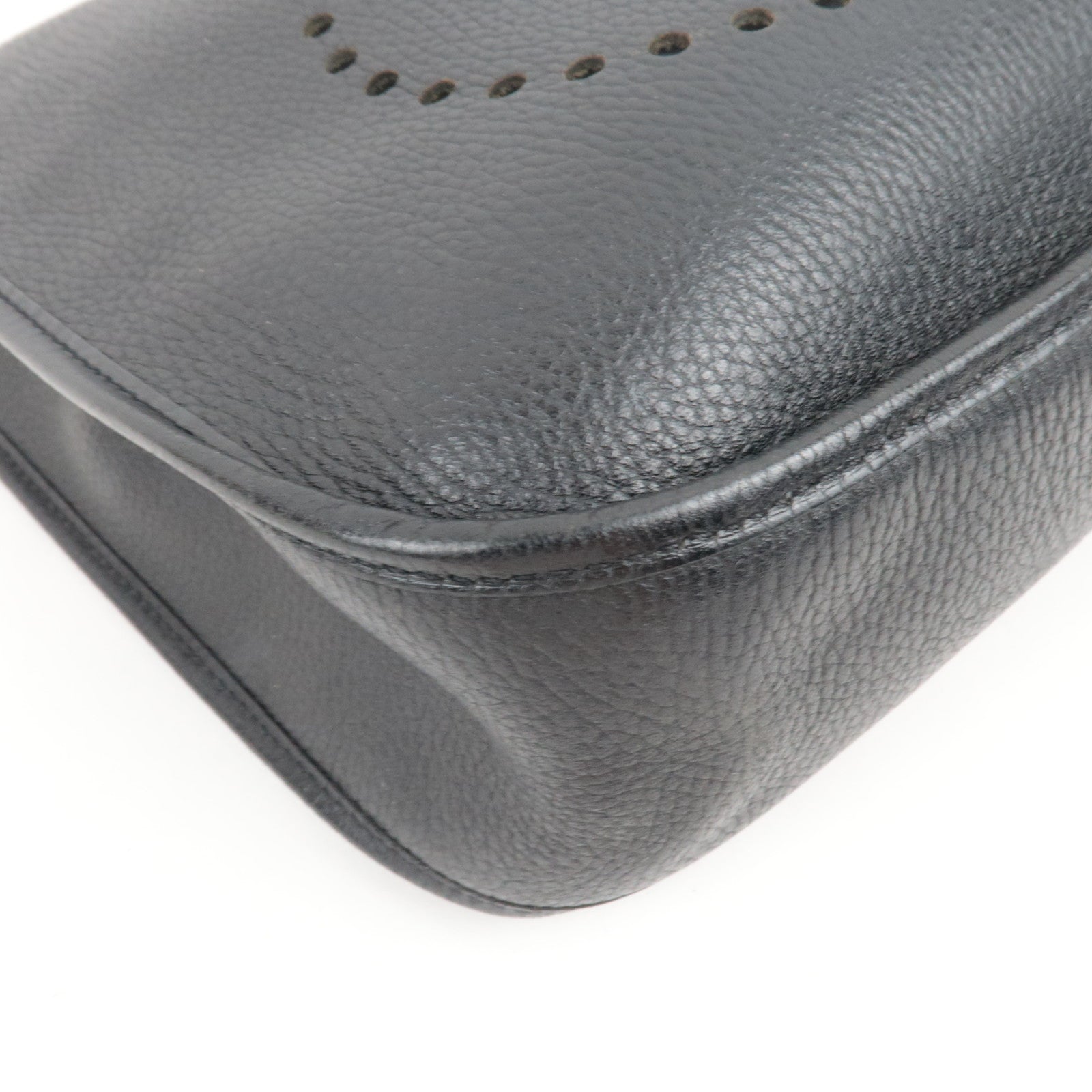 HERMES Evelyn 1 GM Shoulder Bag Ardennes Black Gold HDW *Box, Dust bag