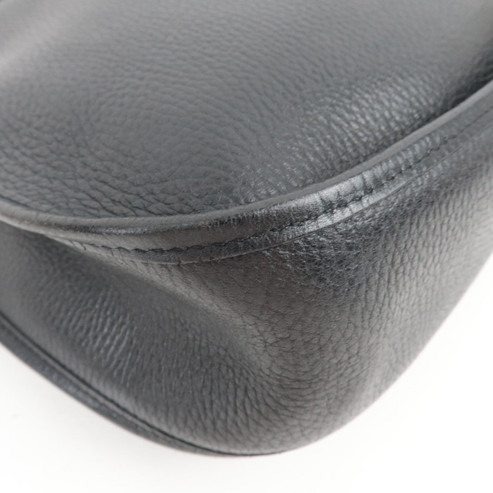 HERMES Evelyn 1 GM Shoulder Bag Ardennes Black Gold HDW *Box, Dust bag