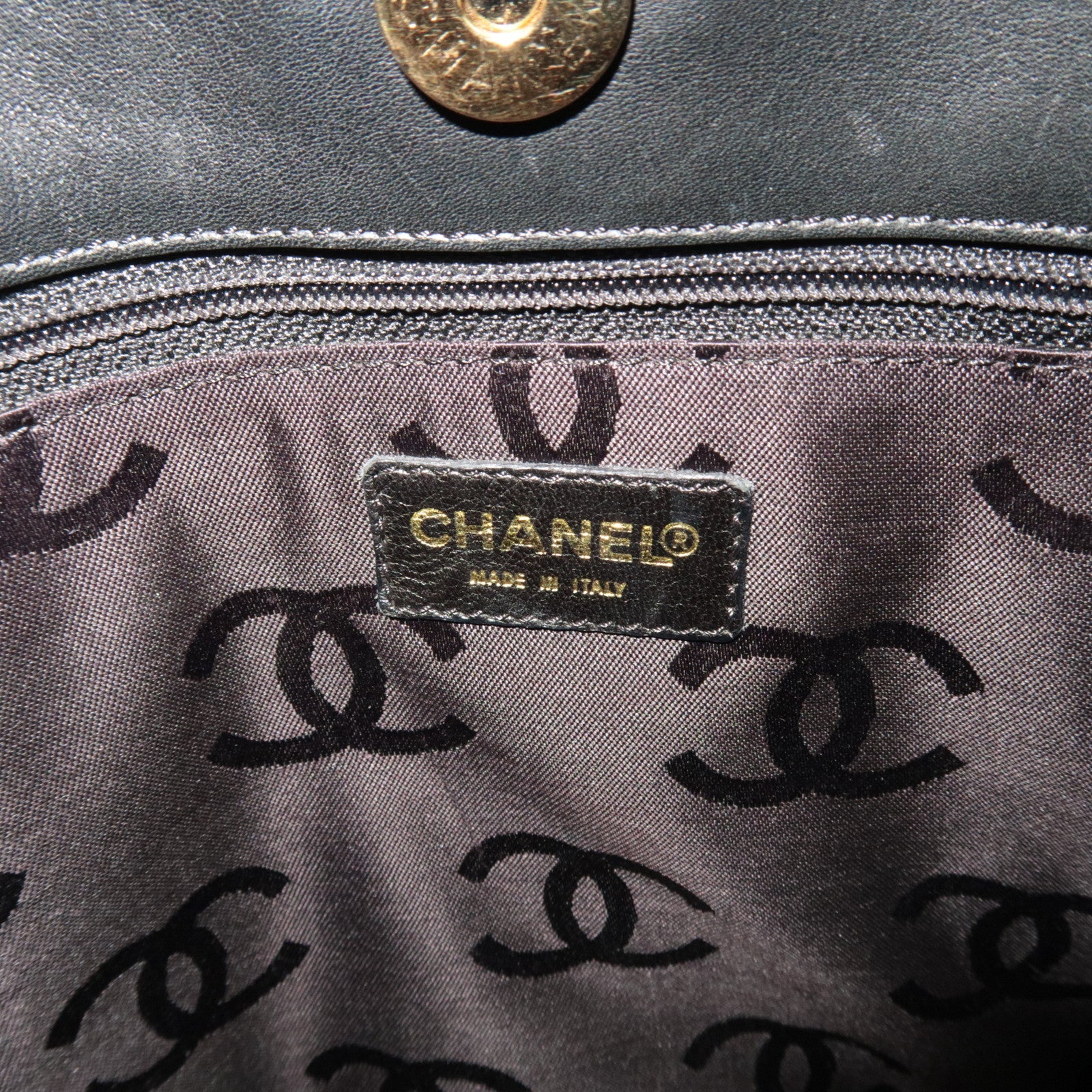 CHANEL Wild Stitch Tote Bag Leather Black Gold HDW A18126 7689339 *G card